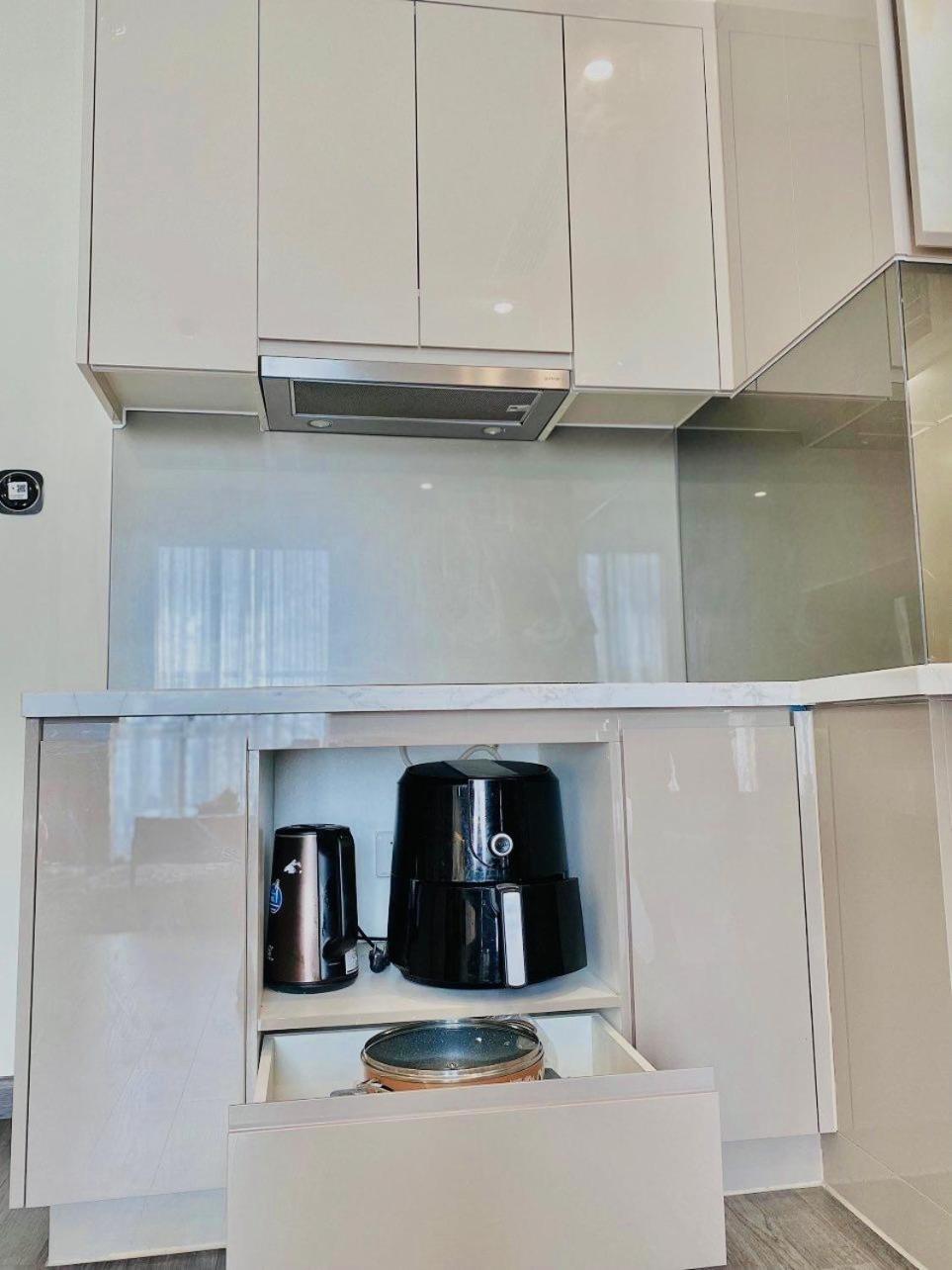 Shin's Conner- 1 bedroom apartment 50m2 at Vinhomes Ocean Park