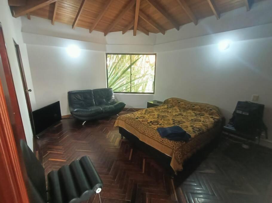 Casa Campestre Poblado para 10H San Lucas 106