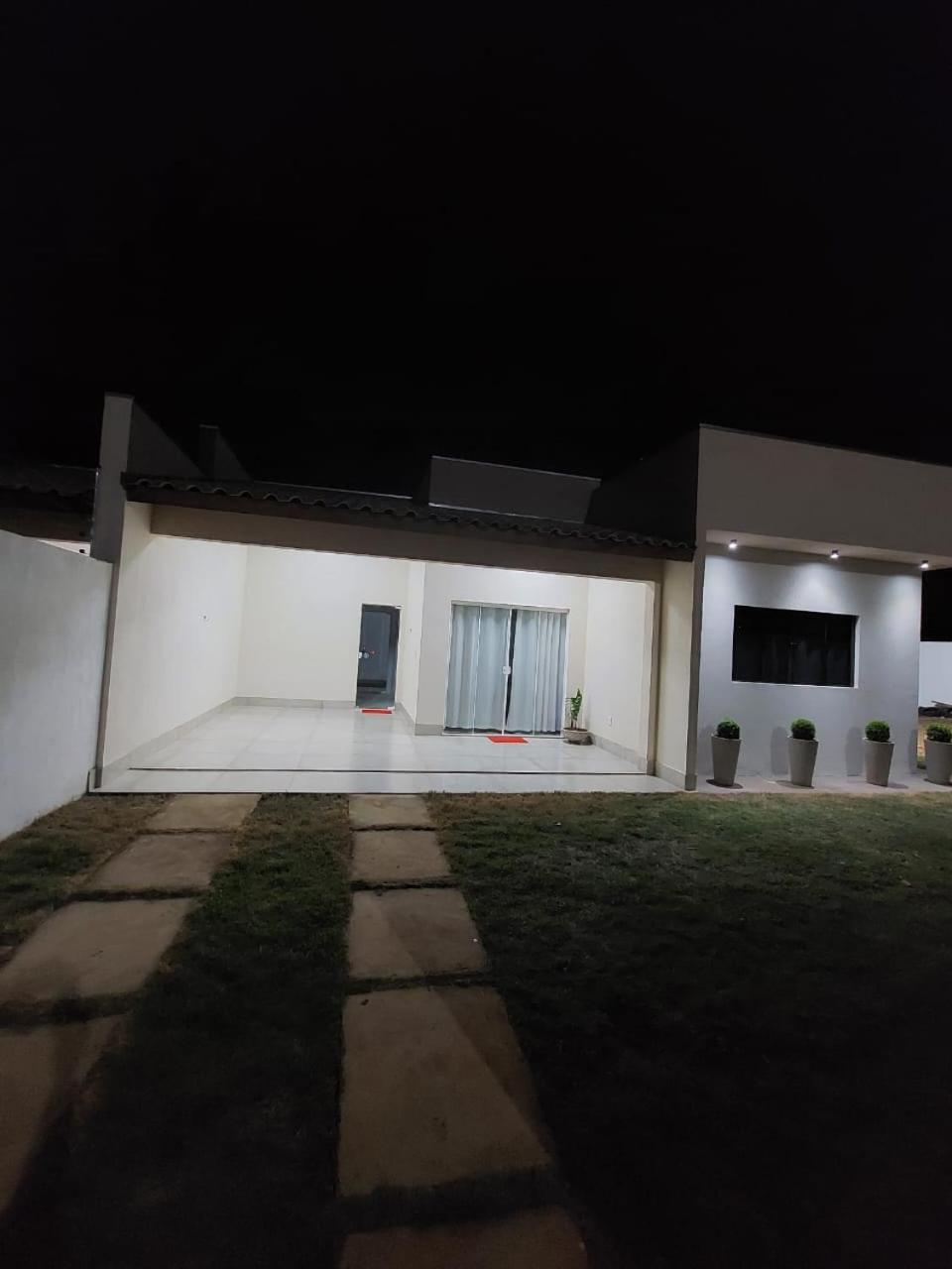 Bela casa nova na Chapada dos Guimarães
