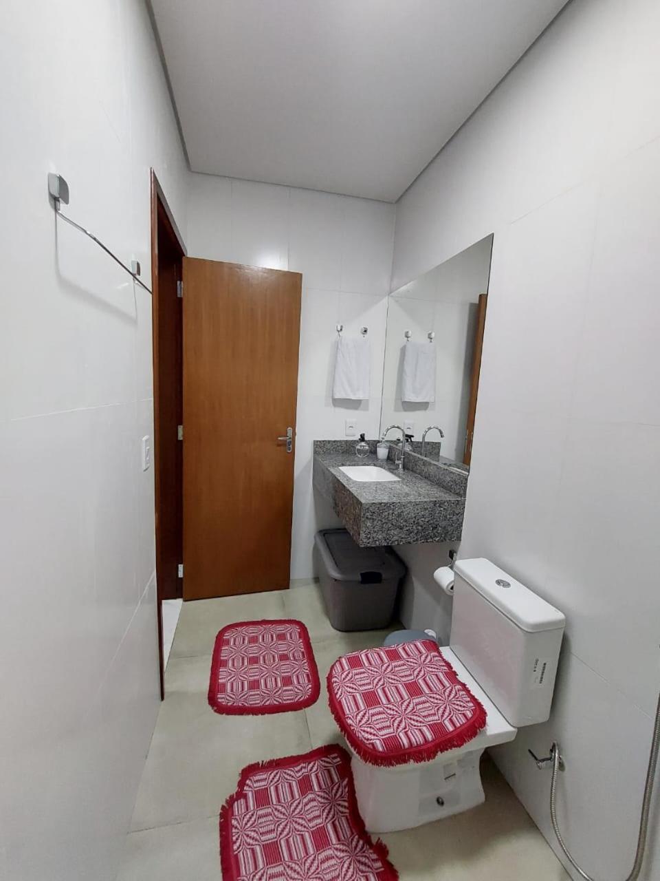Bela casa nova na Chapada dos Guimarães