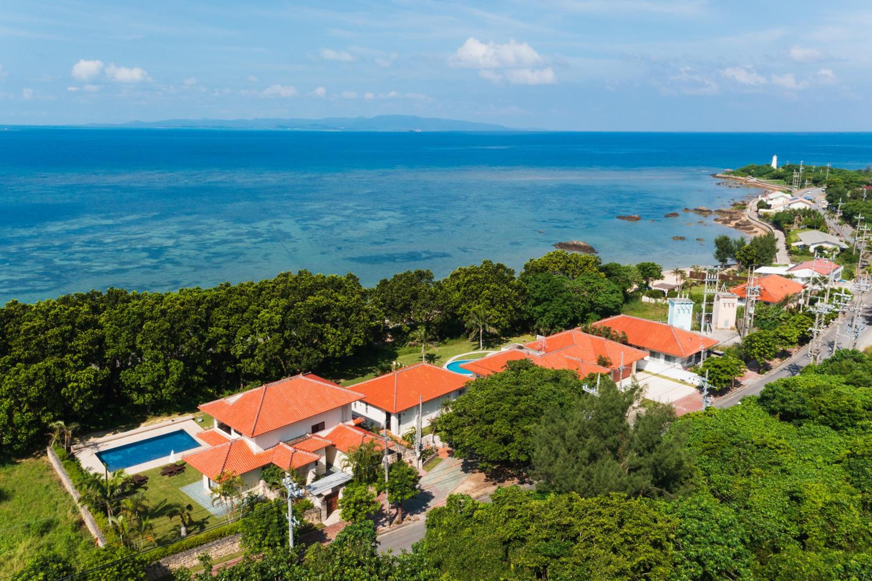 Ocean Front Villa Ishigakijima Ⅱ
