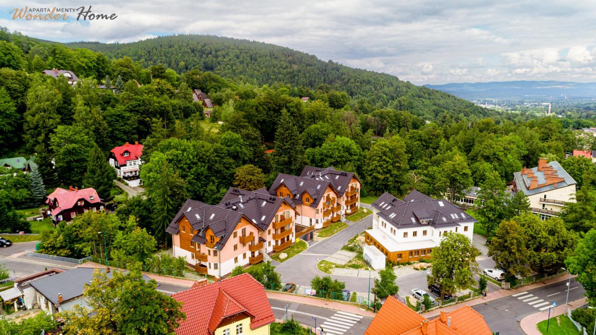 Wonder Home - Apartamenty w sercu Karpacza, blisko deptaka i terenów zielonych