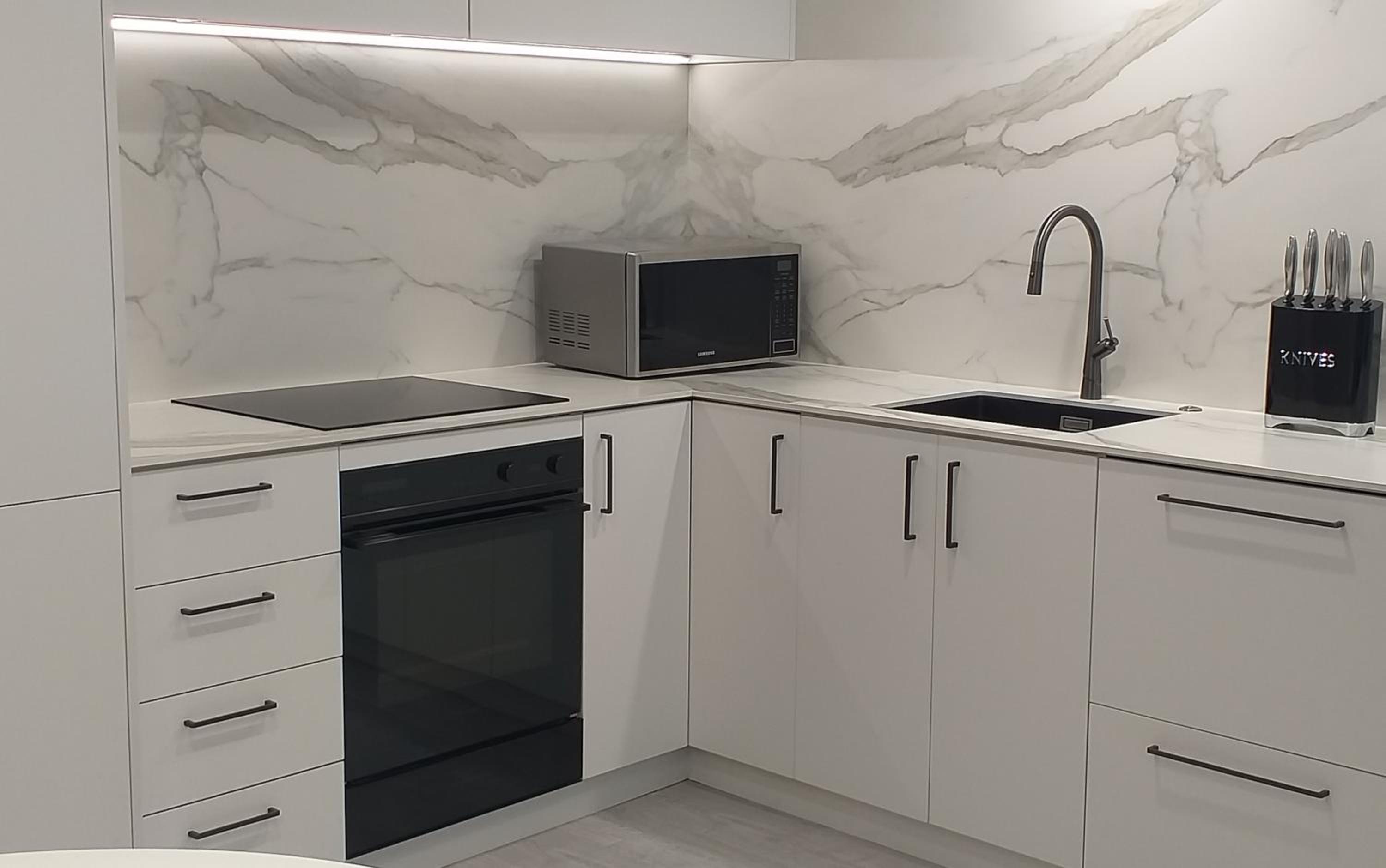 Apartment Twelve