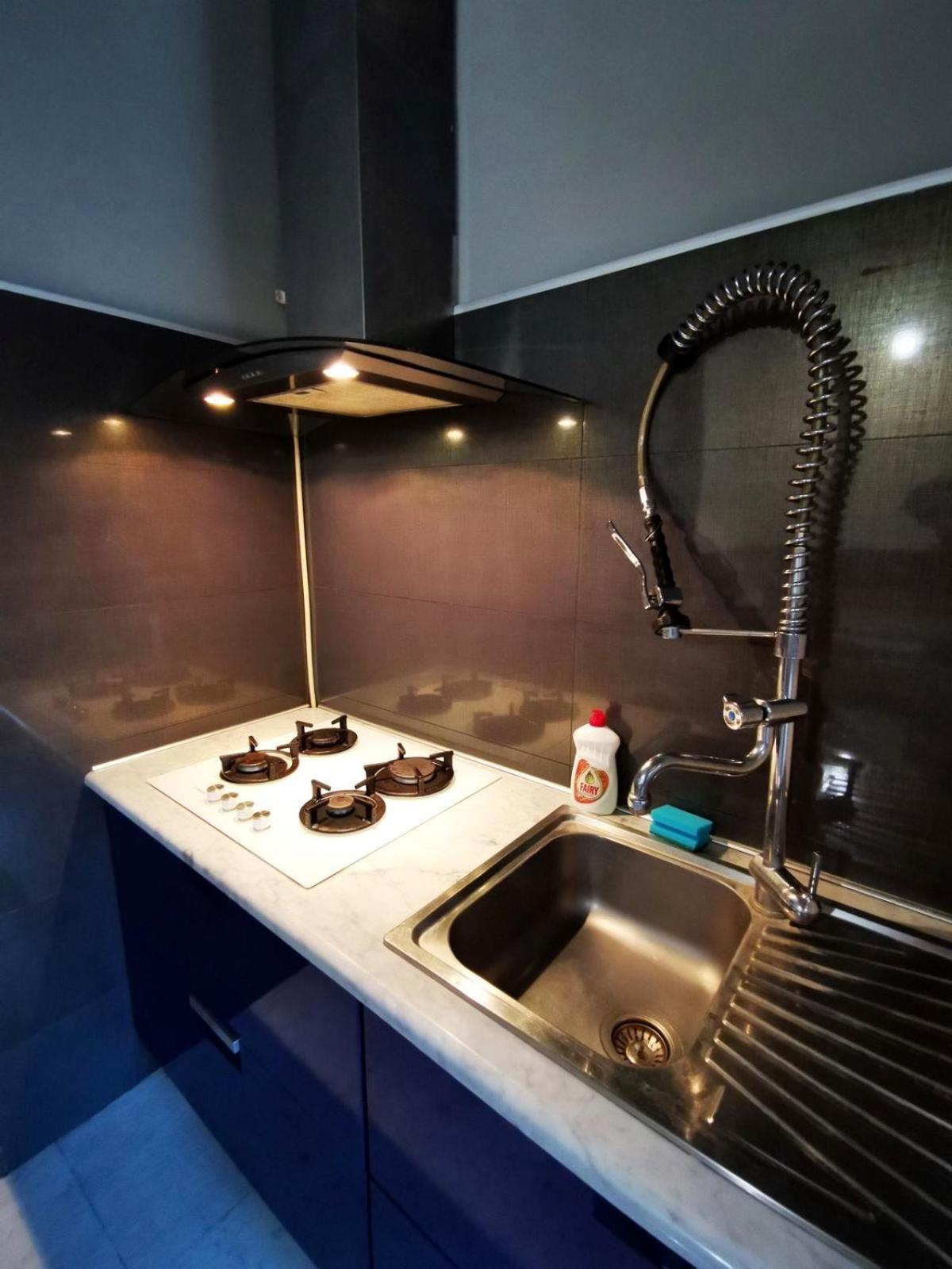 Stylish Modern Studio Apartment + Open Balcony, CITY CENTER- SUPERB LOCATION