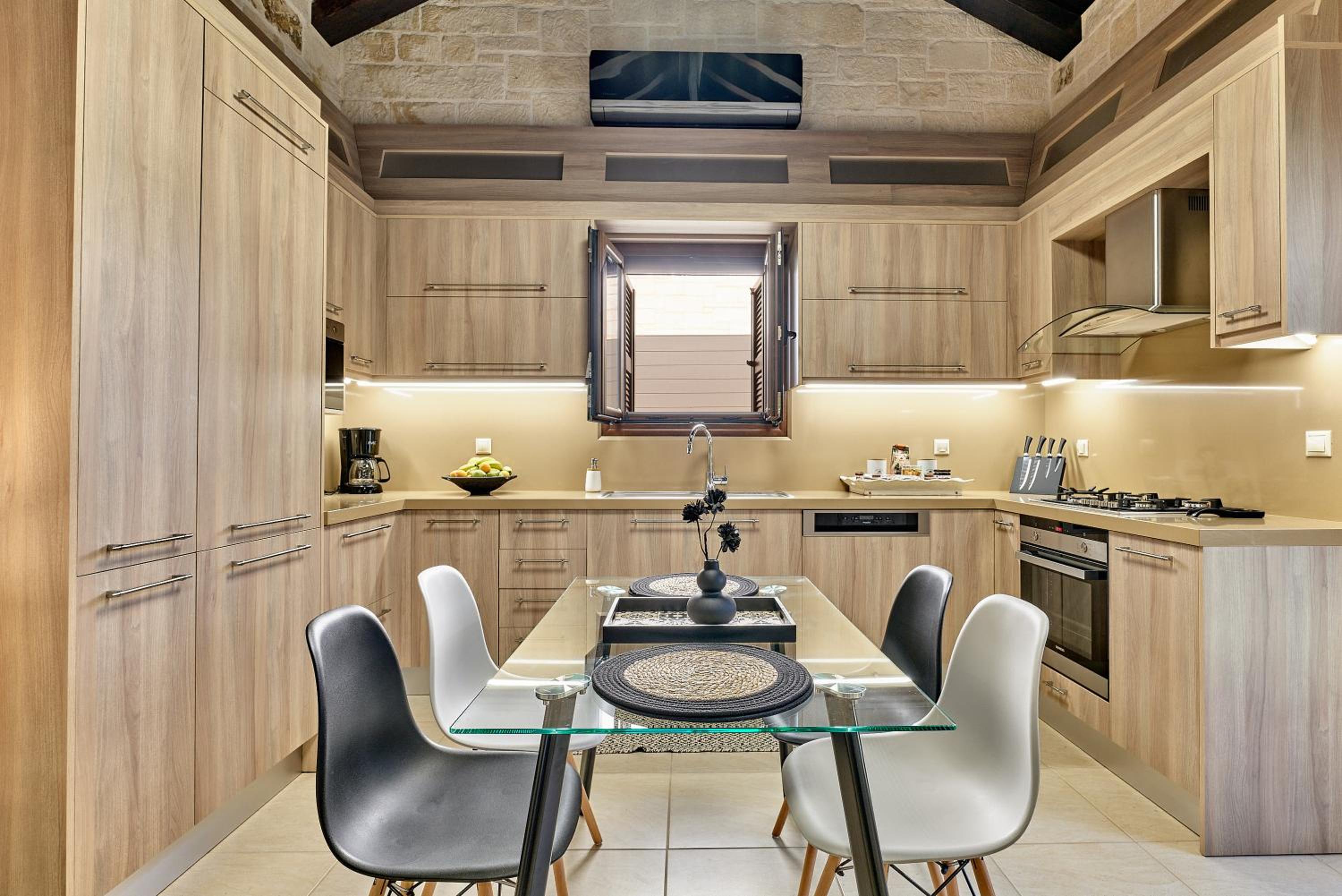 Sunaktis luxury villa