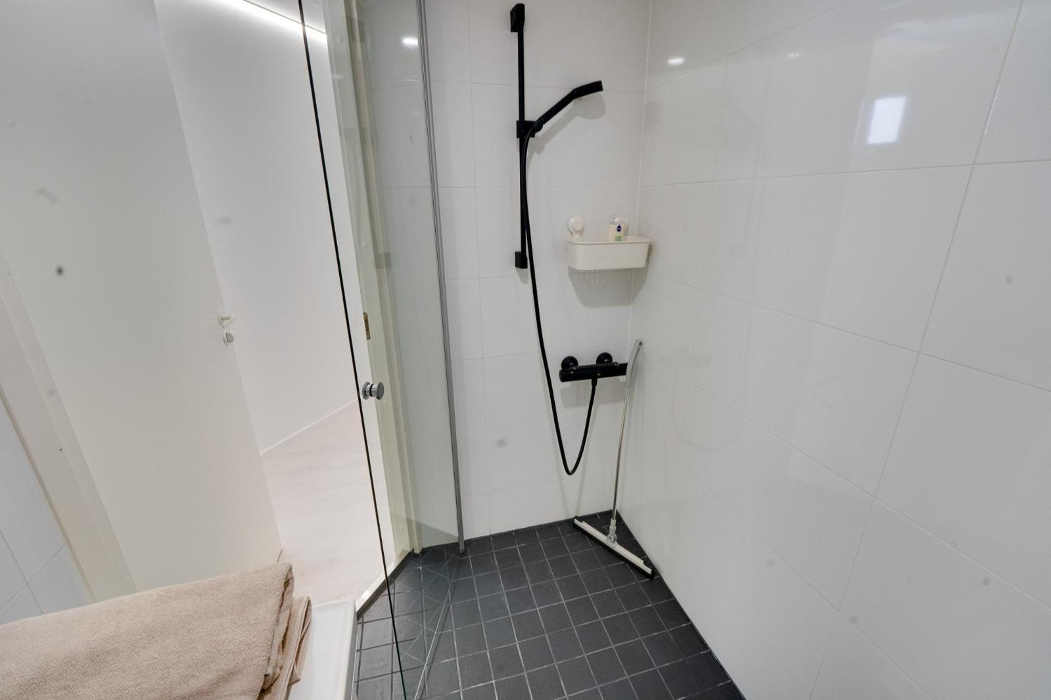 Excellent location! In the city centre, stylish apartment 1 room, kitchen and balcony view 5