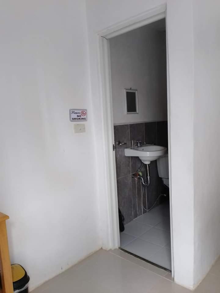 Pamarayeg Room