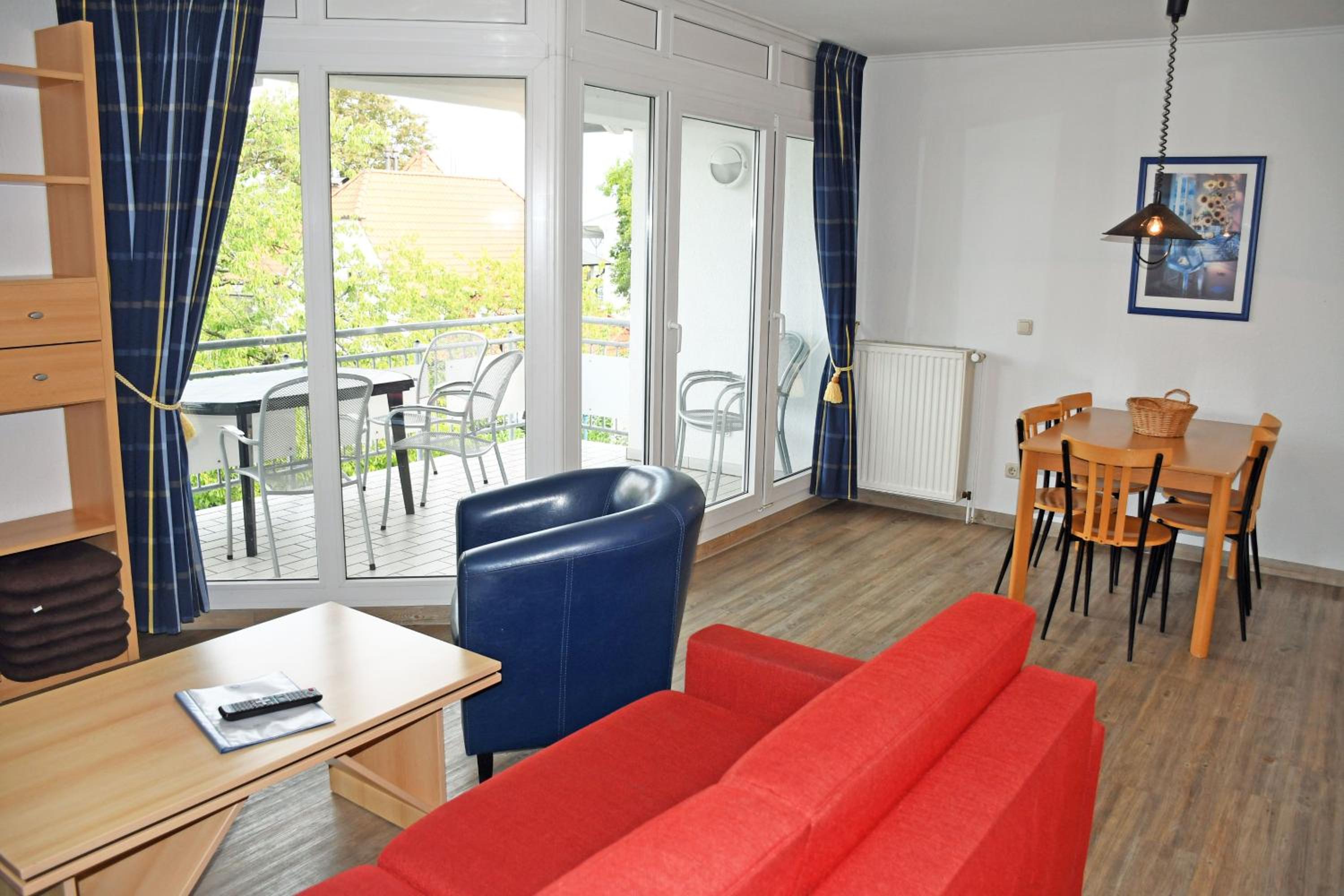 Appartementhaus mit Balkon im Ostseebad Göhren HM-10-18