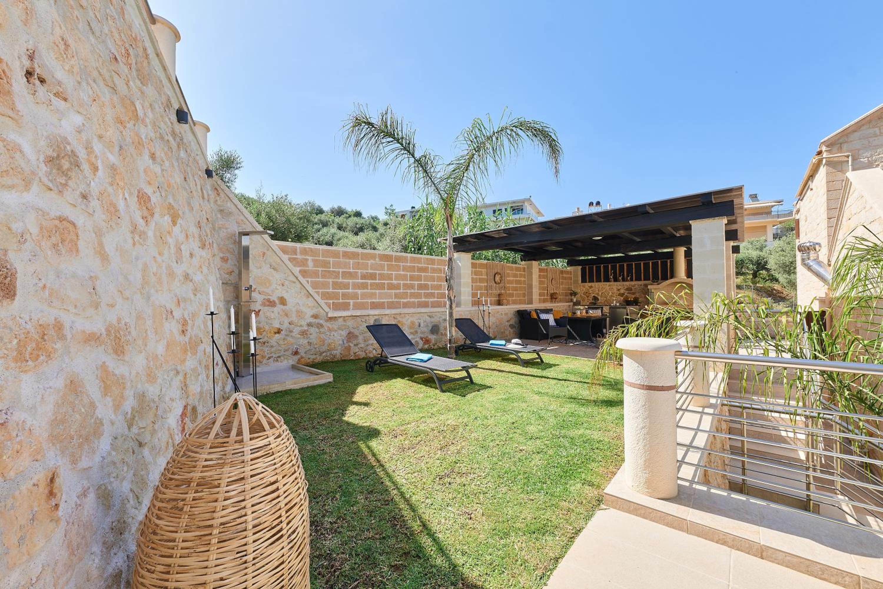 Sunaktis luxury villa