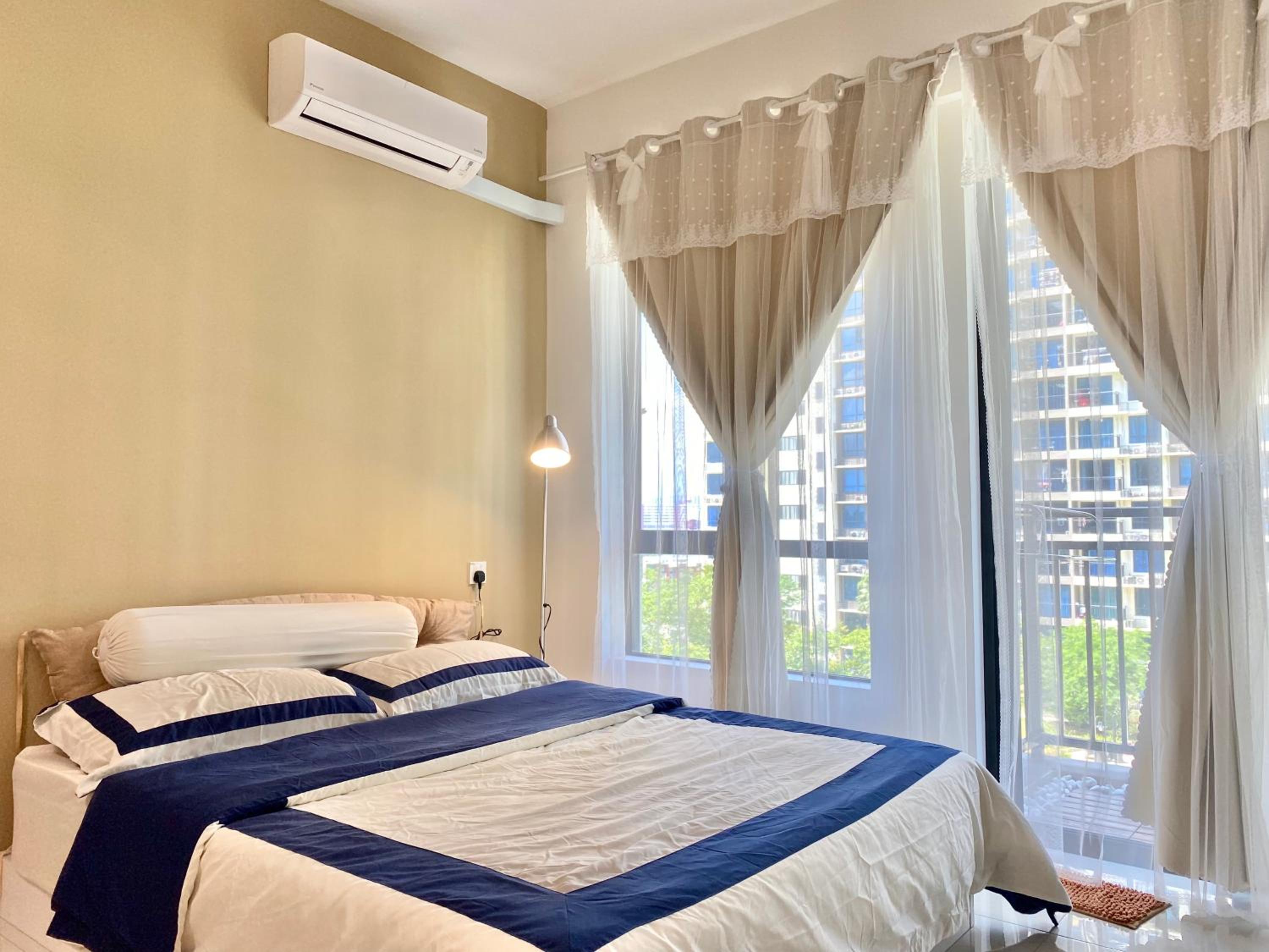 1-2pax CozyStudio,Central Park Jb townCIQ, Free Netflix,Wi-Fi,Youtube