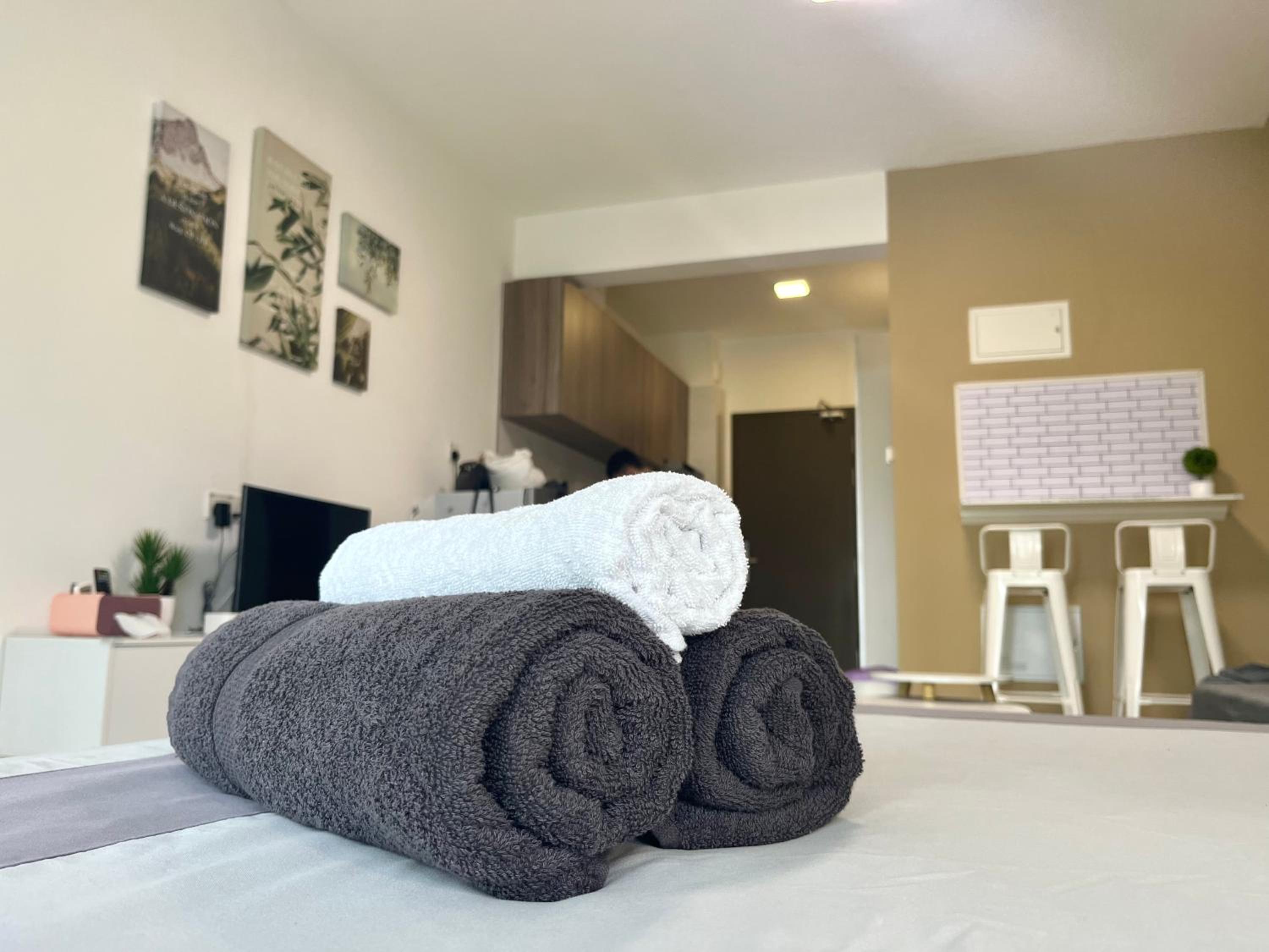 1-2pax CozyStudio,Central Park Jb townCIQ, Free Netflix,Wi-Fi,Youtube