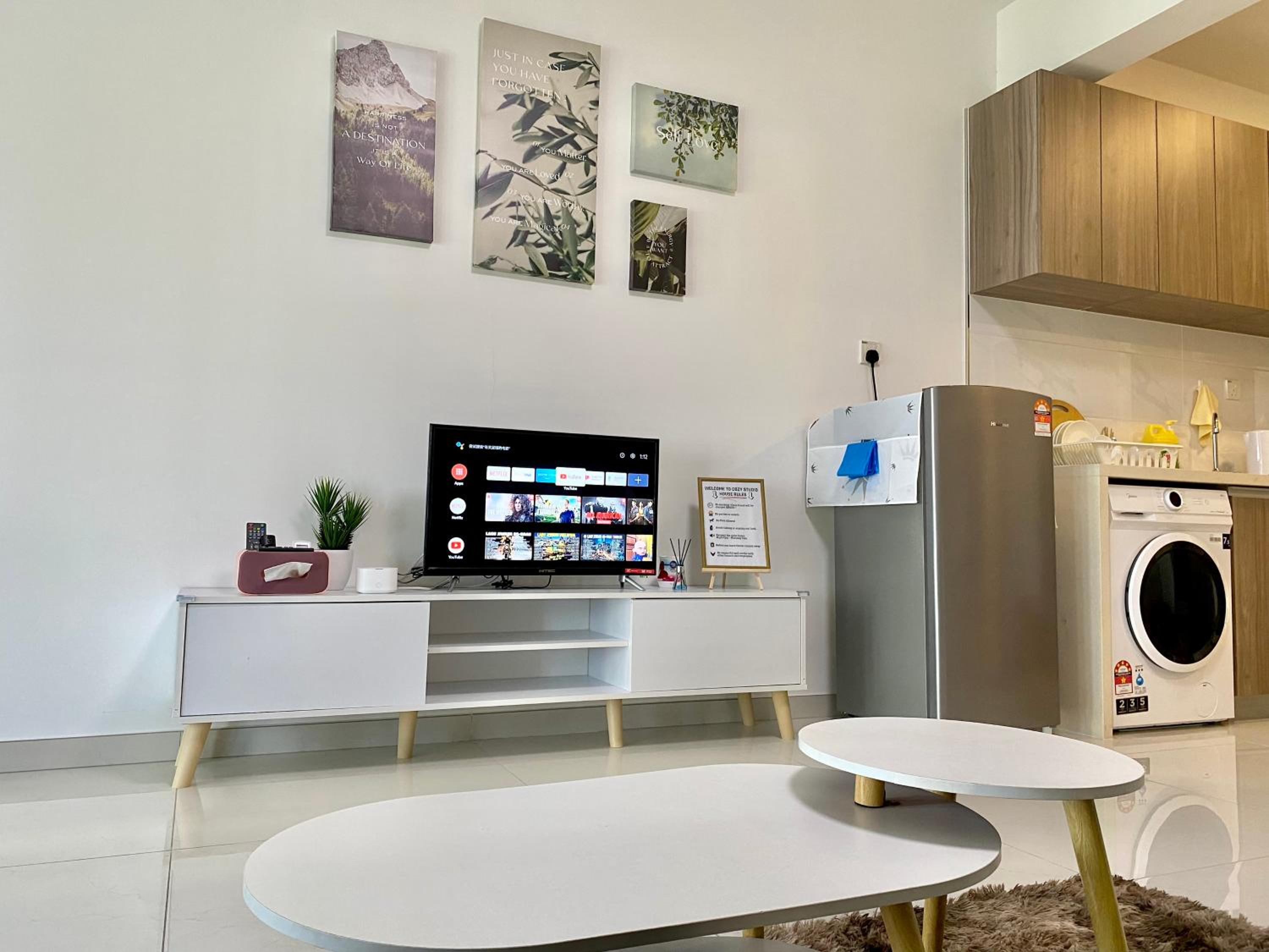 1-2pax CozyStudio,Central Park Jb townCIQ, Free Netflix,Wi-Fi,Youtube