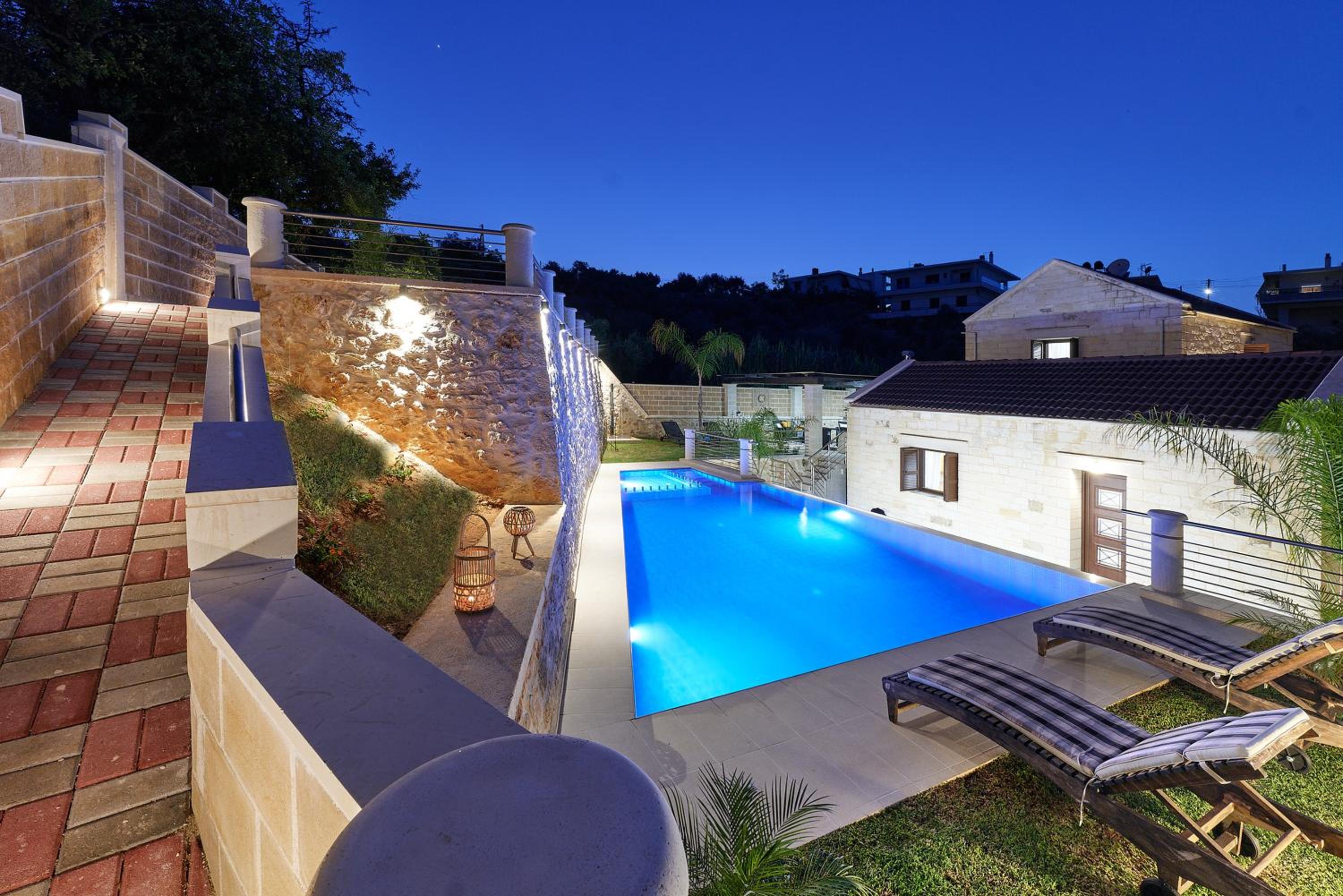 Sunaktis luxury villa