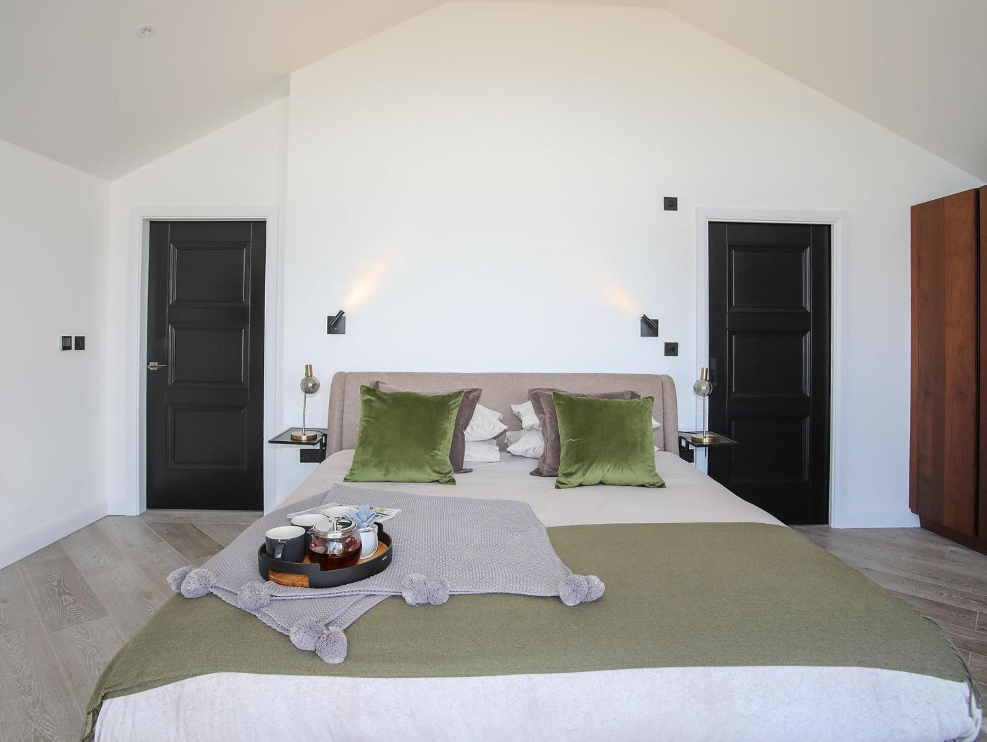 Sandown House