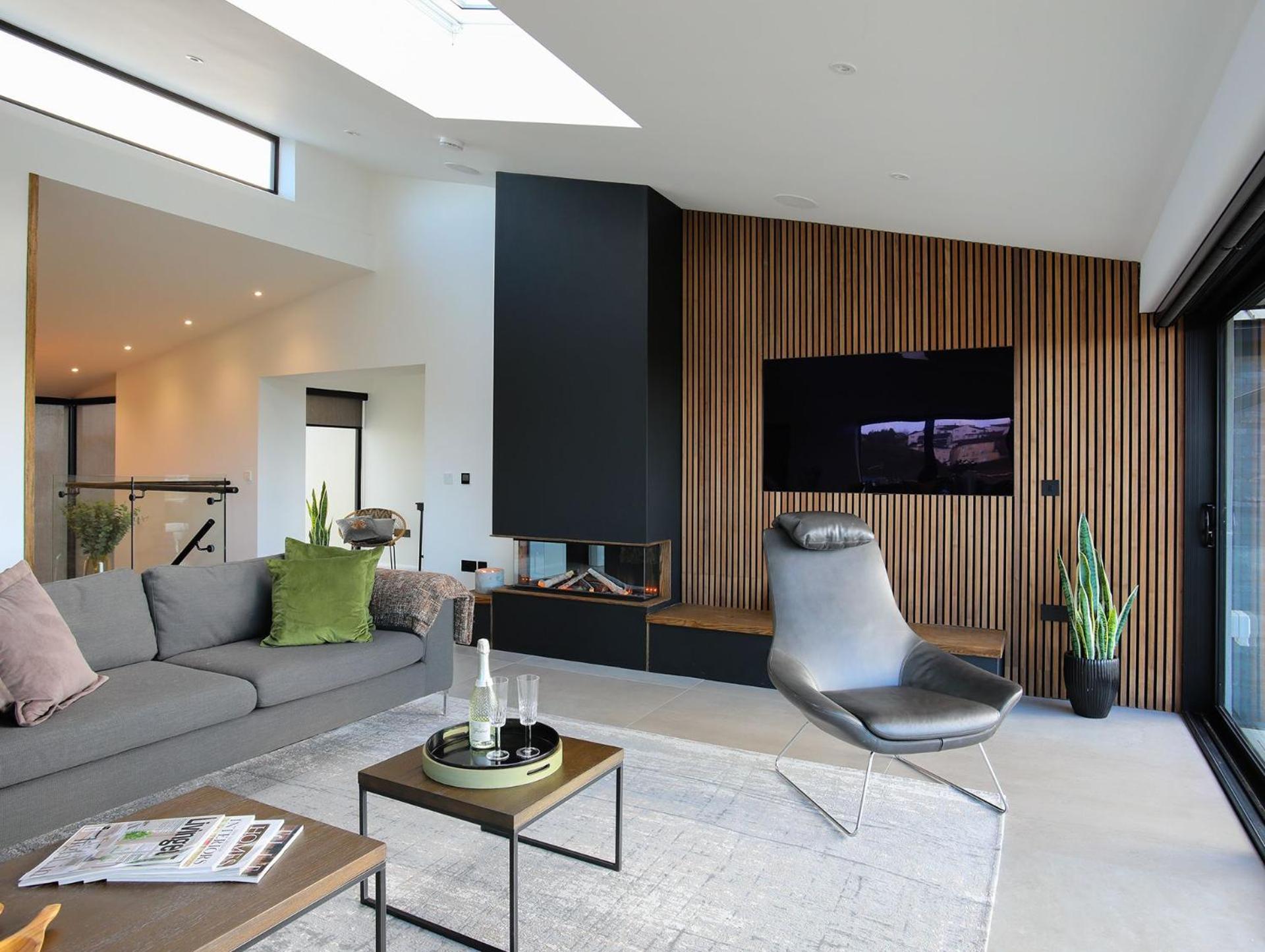 Sandown House