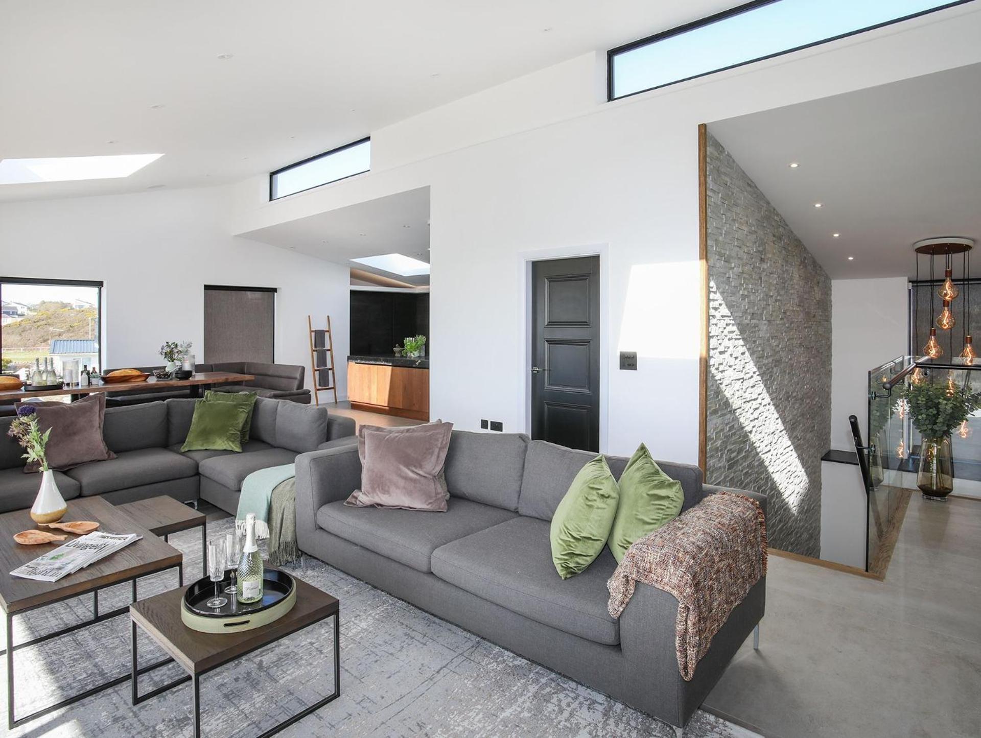 Sandown House