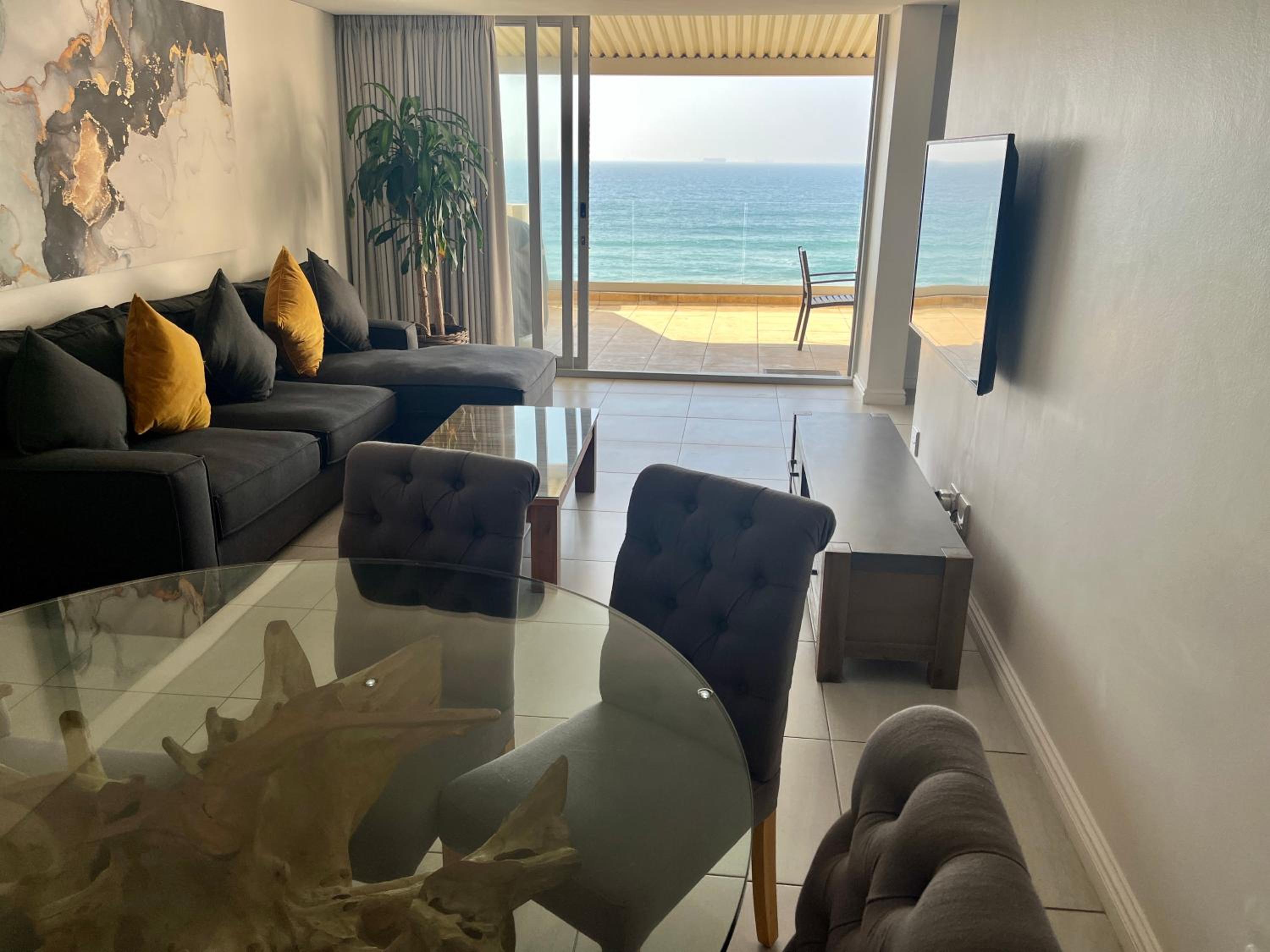 503 Marbella Beachfront Apartment view 4