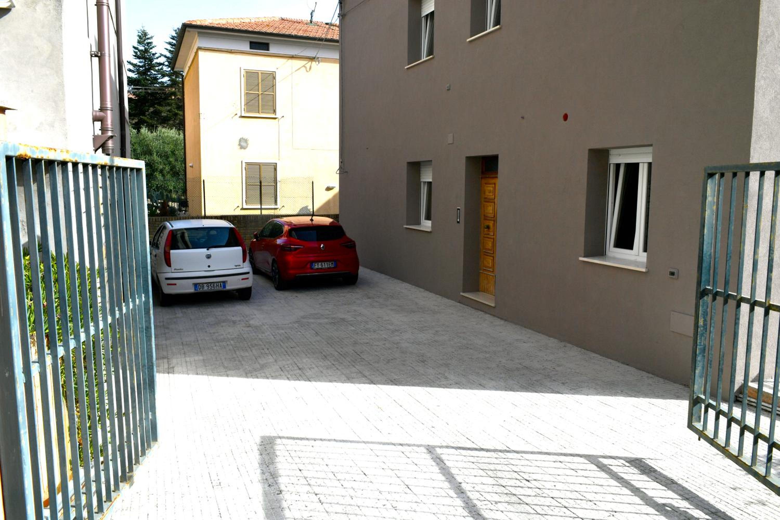 Photo 44