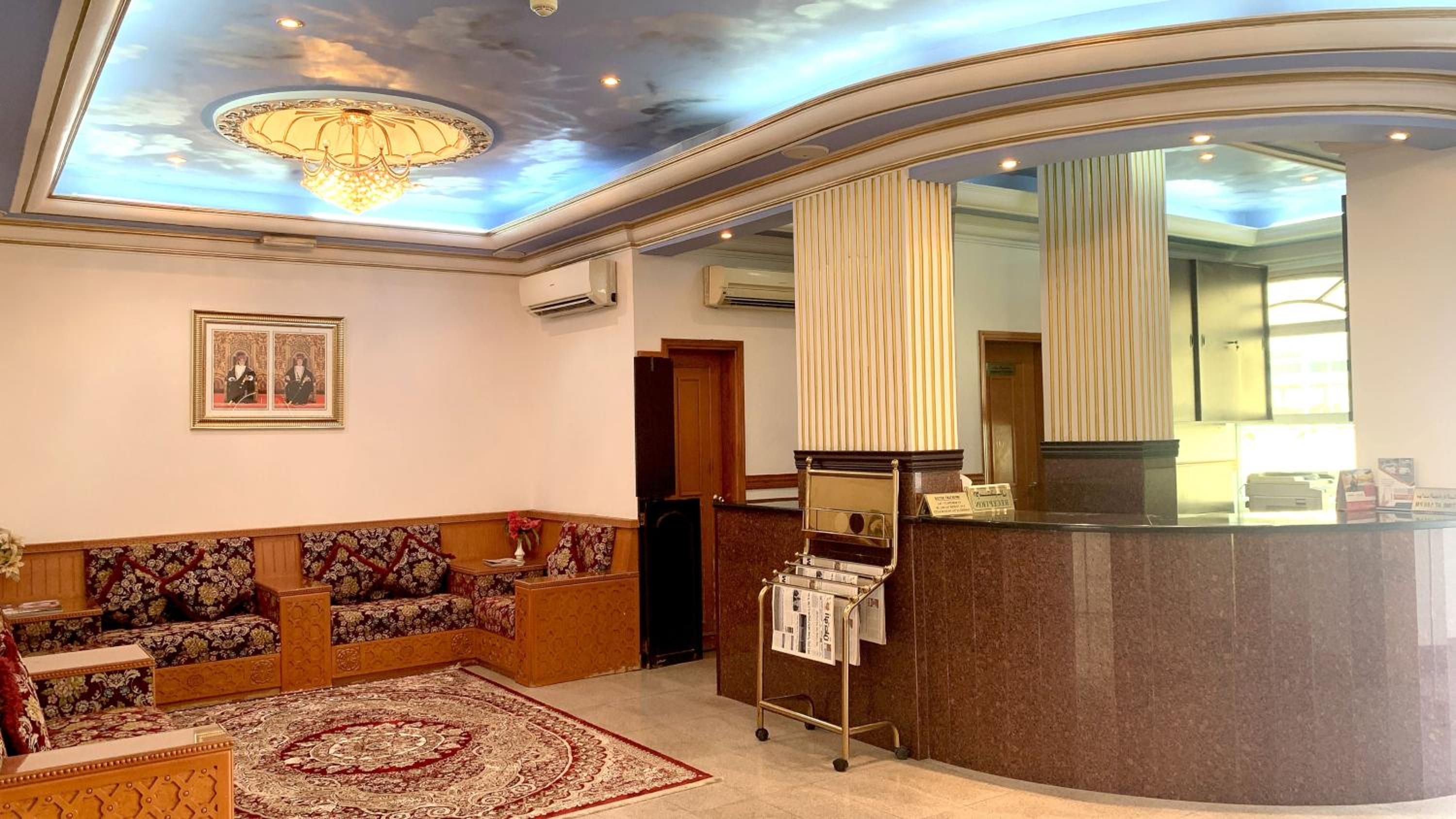 Super OYO 151 Manam 2 Hotel Apartment — photo 14