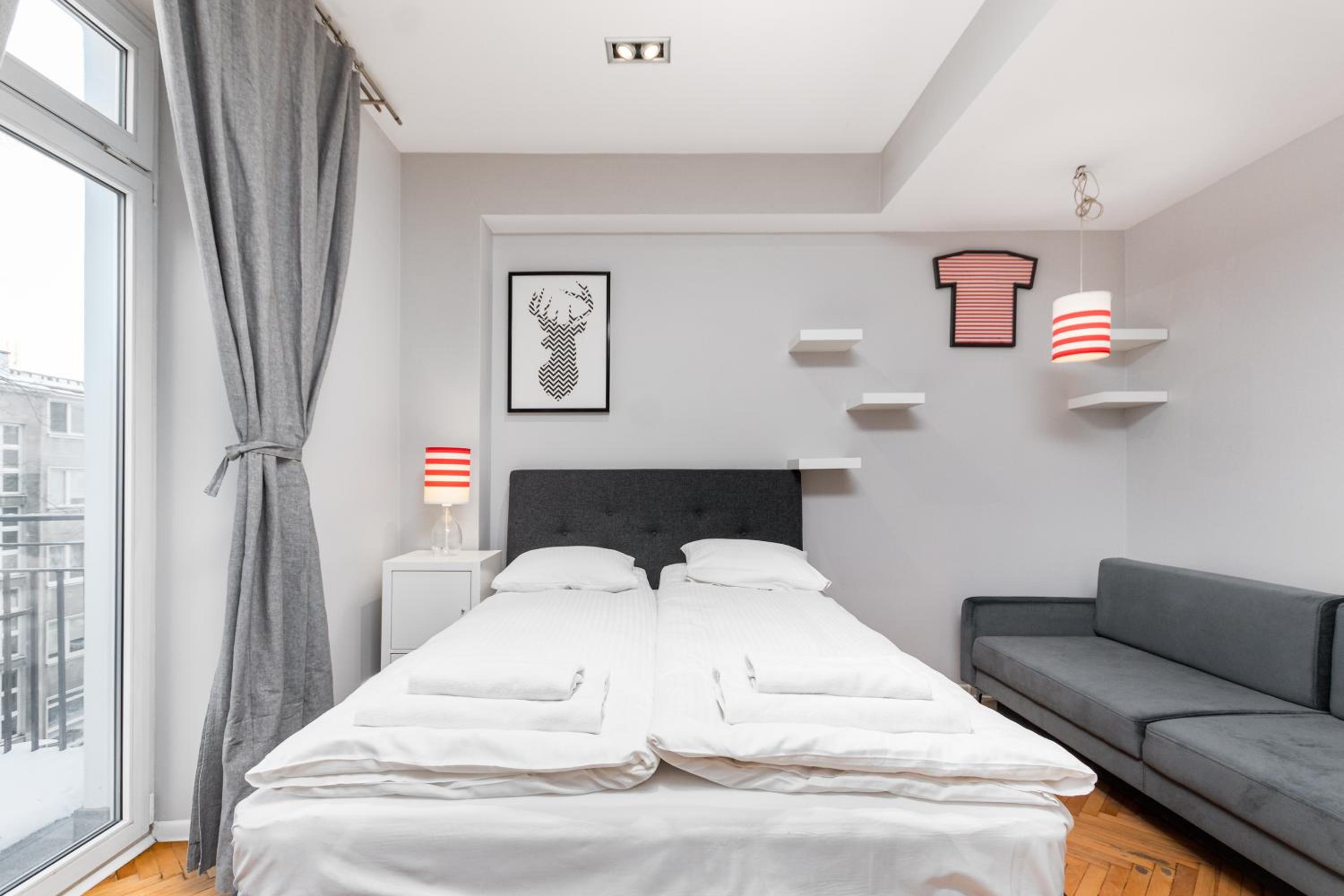 Apartament One by Your Freedom