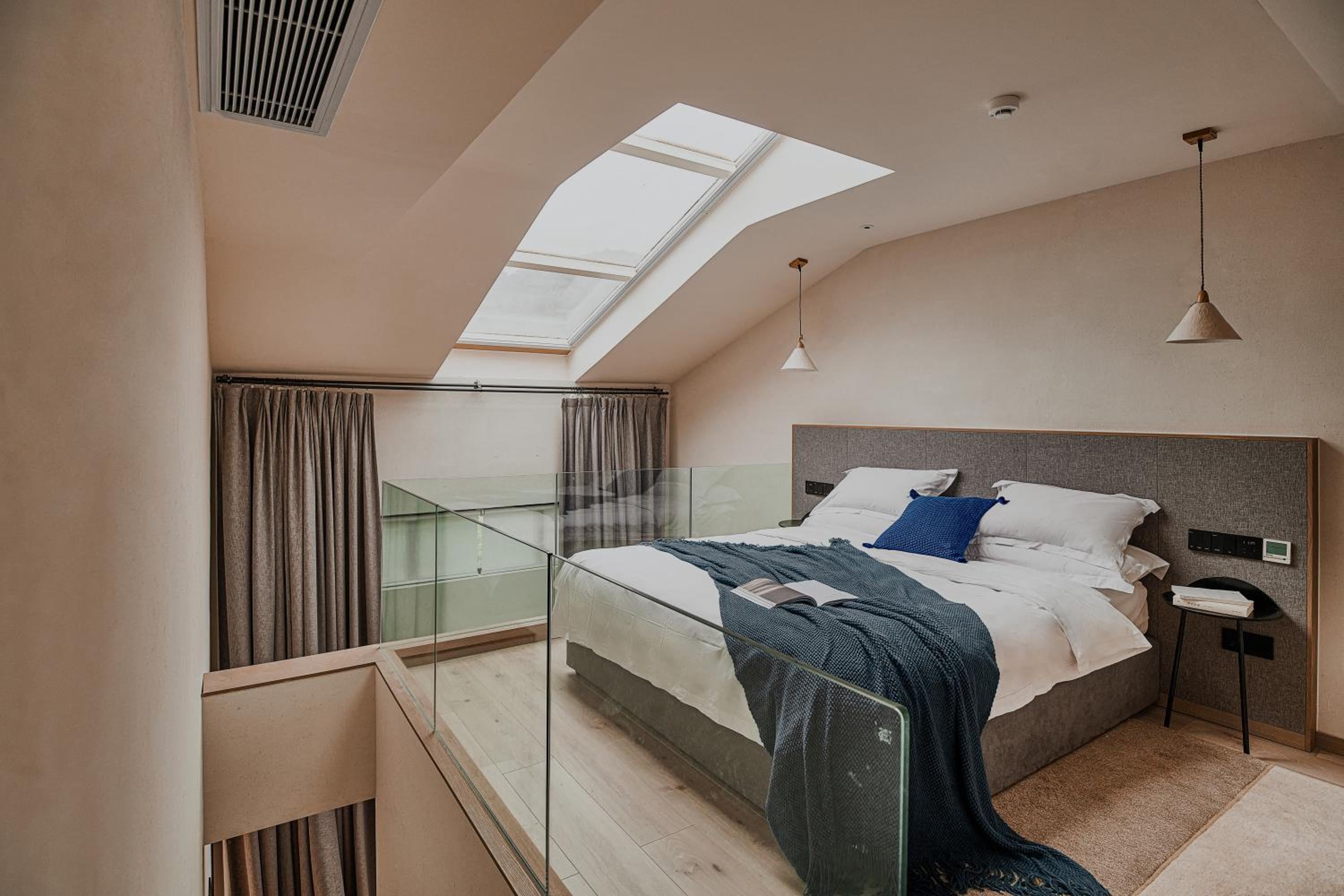 Creek Moganshan Design B&B