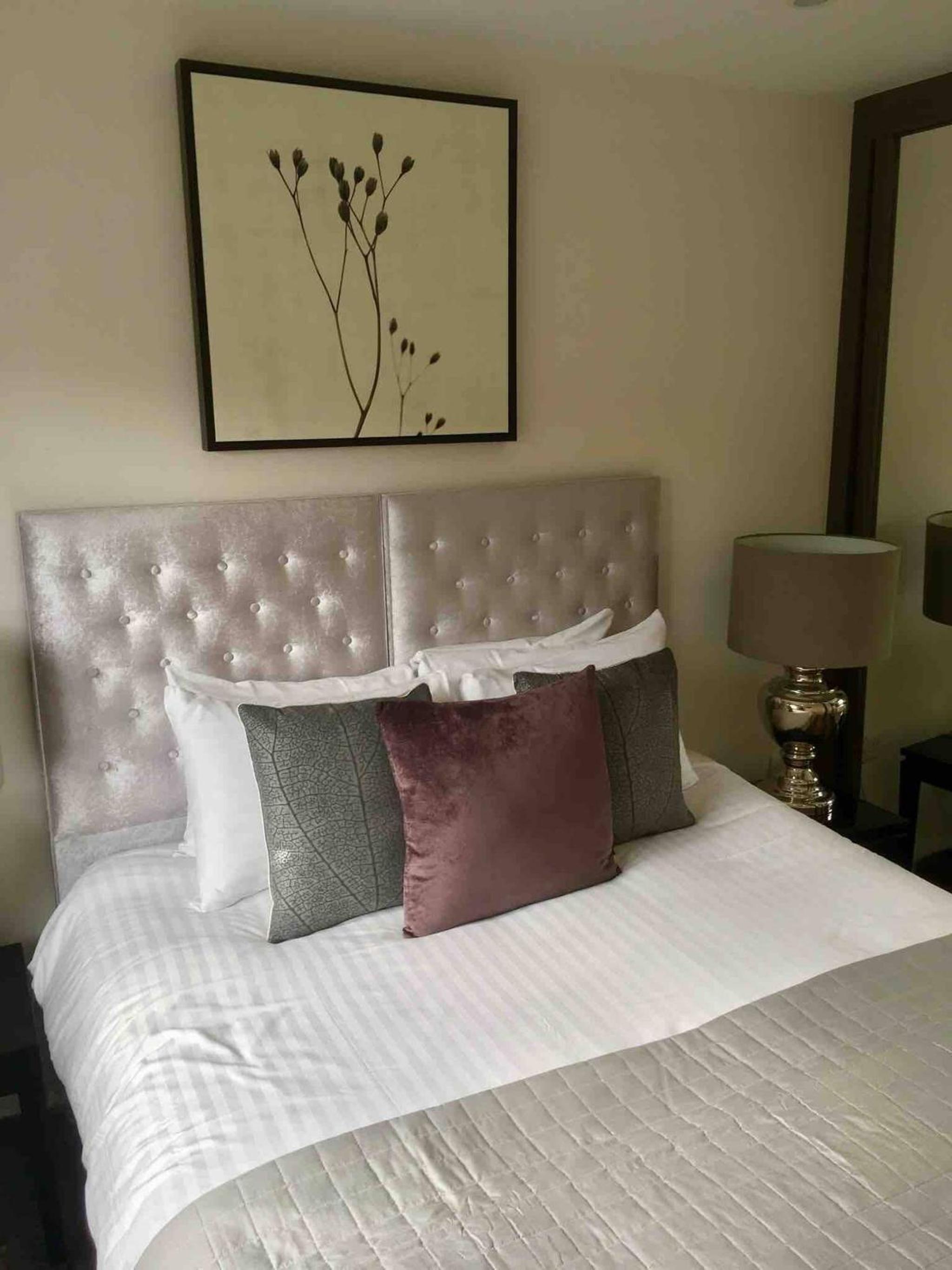 2 Bed Penthouse Serviced Apt South Kensington