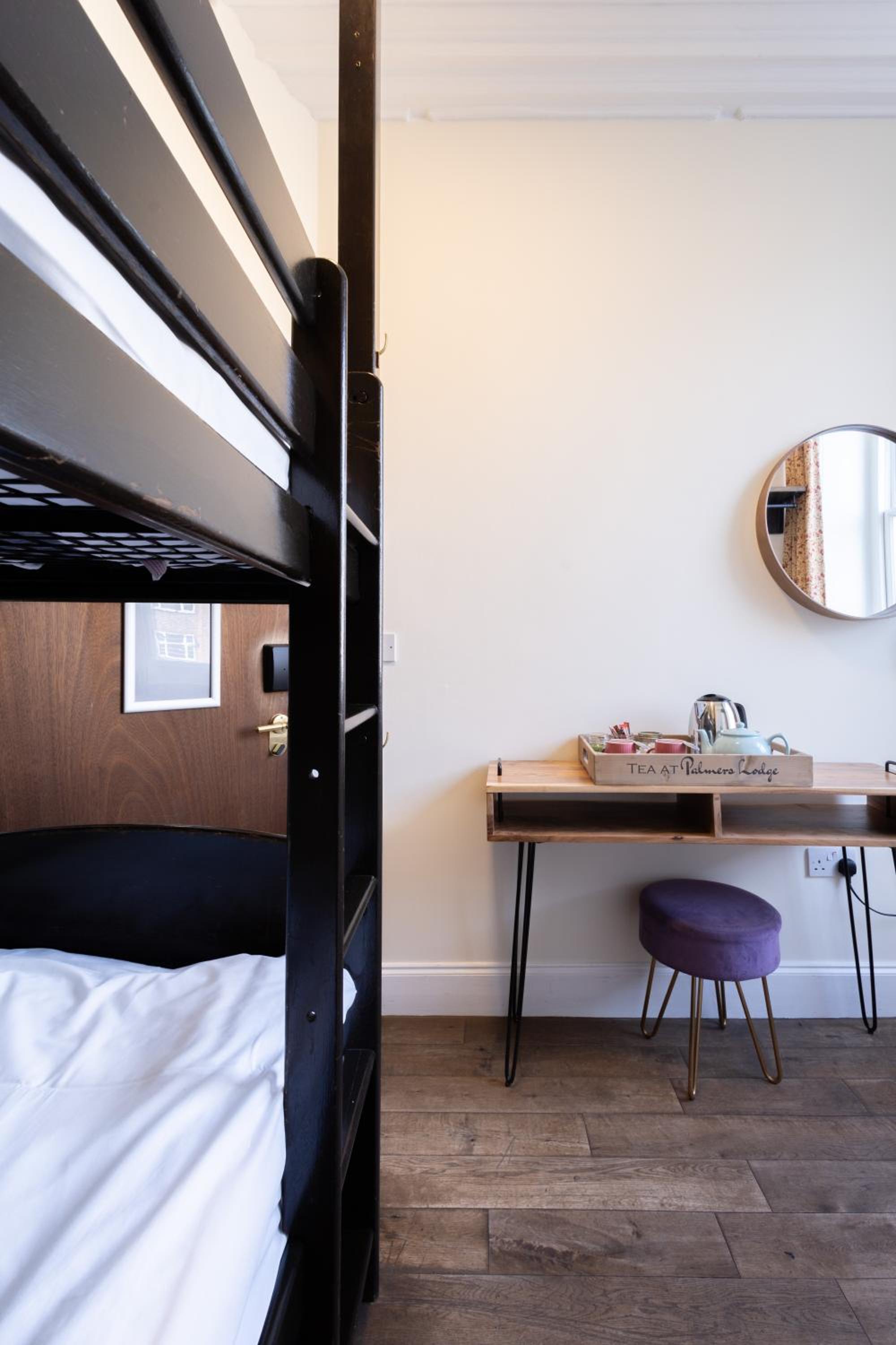 Palmers Lodge Swiss Cottage
