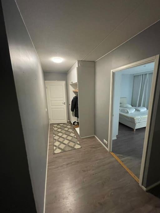 Tilava kaksio, saunalla ja sähköauton latauksella.