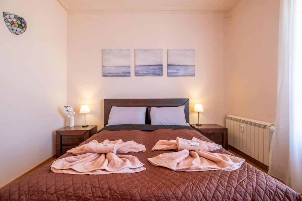 Aristocratic Place, TOP location