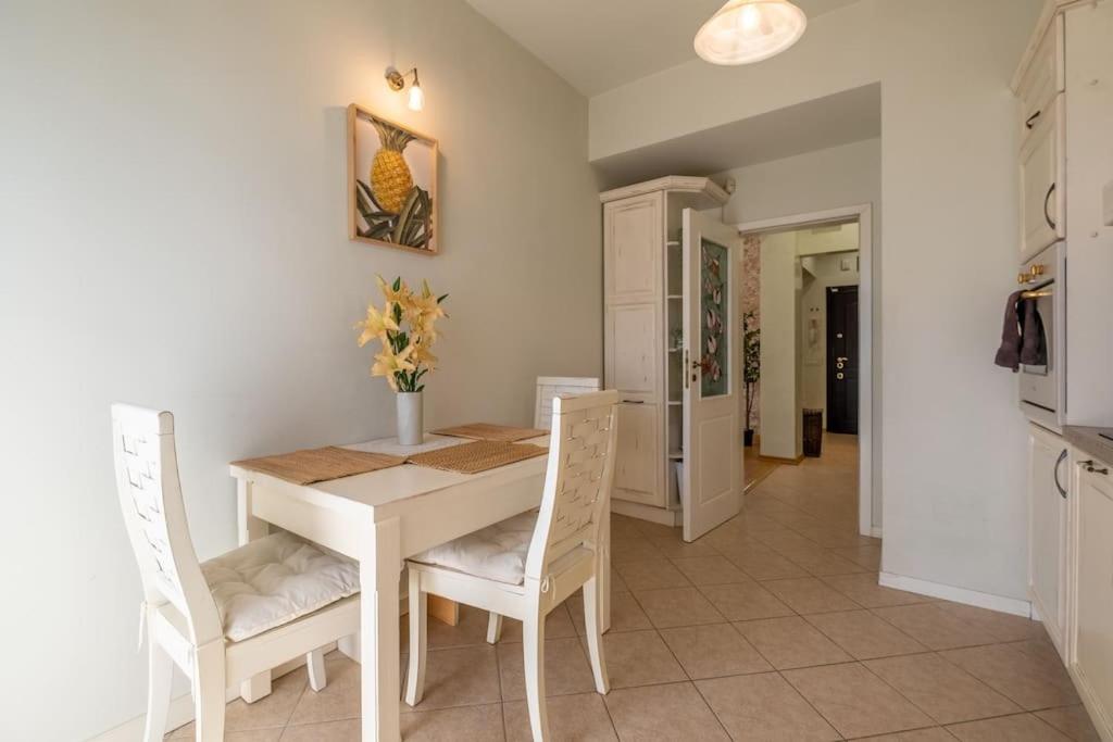 Aristocratic Place, TOP location