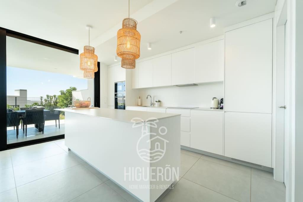 HigueronRentals Garden Villa jacuzzi