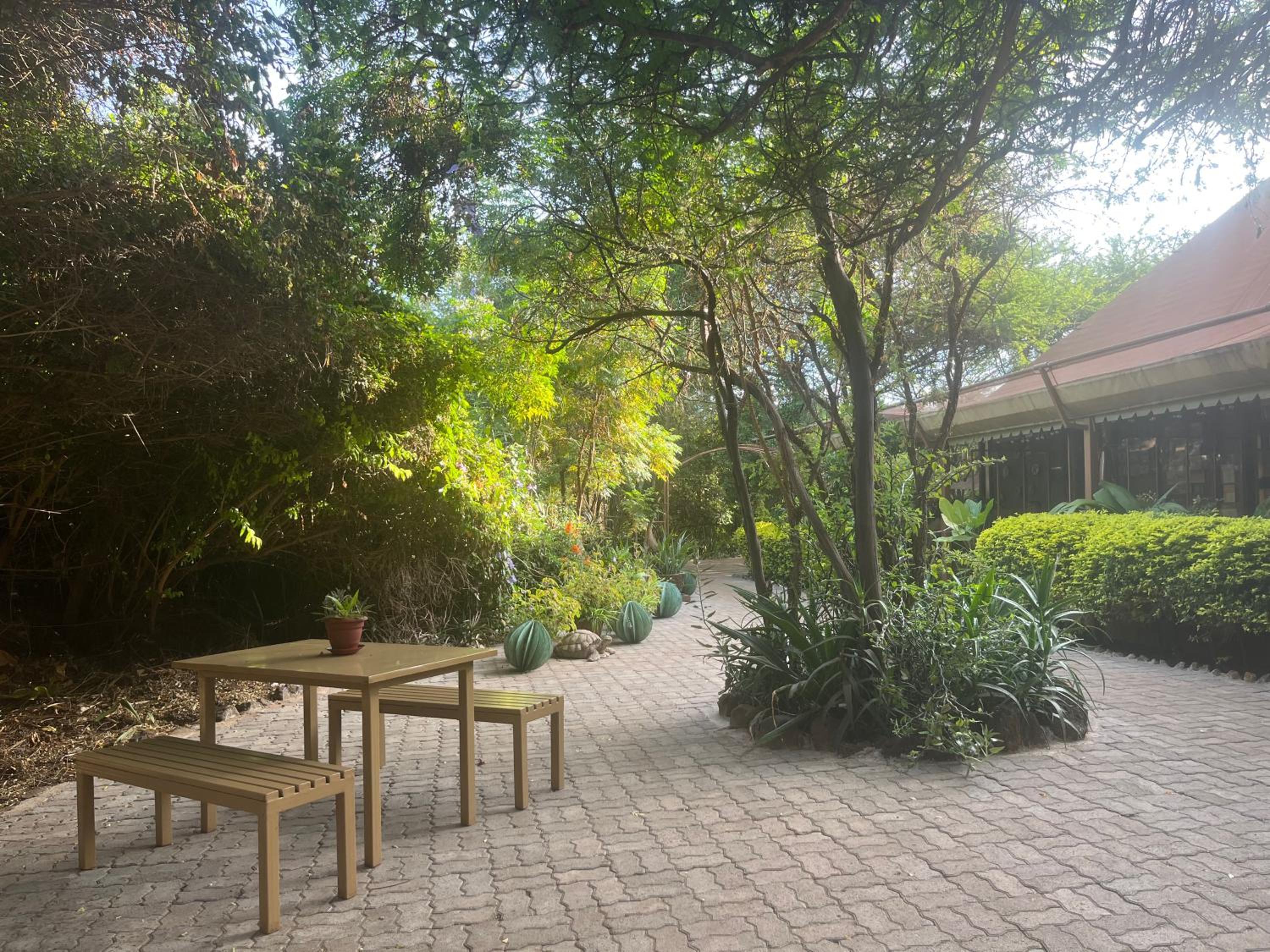 Ikweta Safari Camp