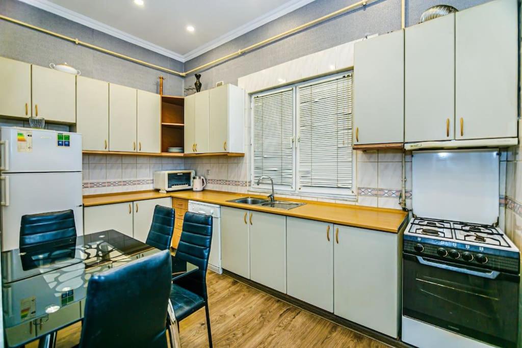 Baku Apartment CH