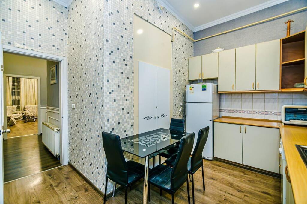 Baku Apartment CH