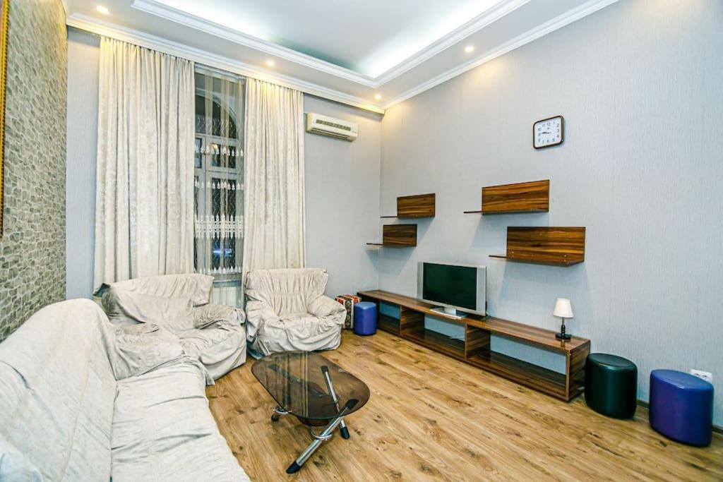 Baku Apartment CH