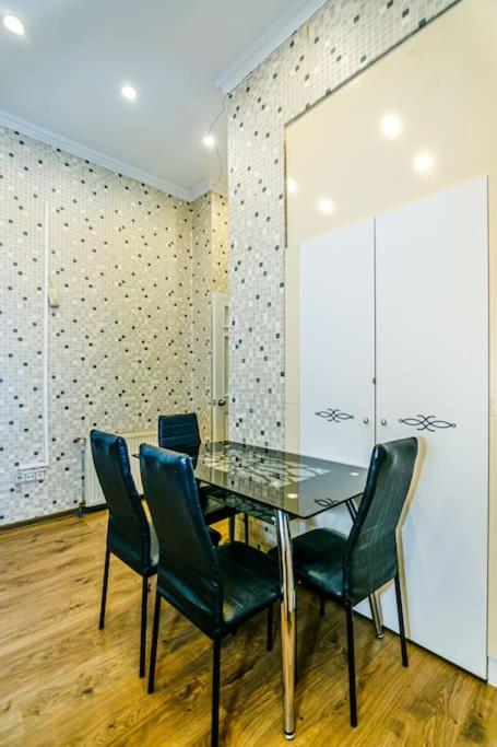 Baku Apartment CH