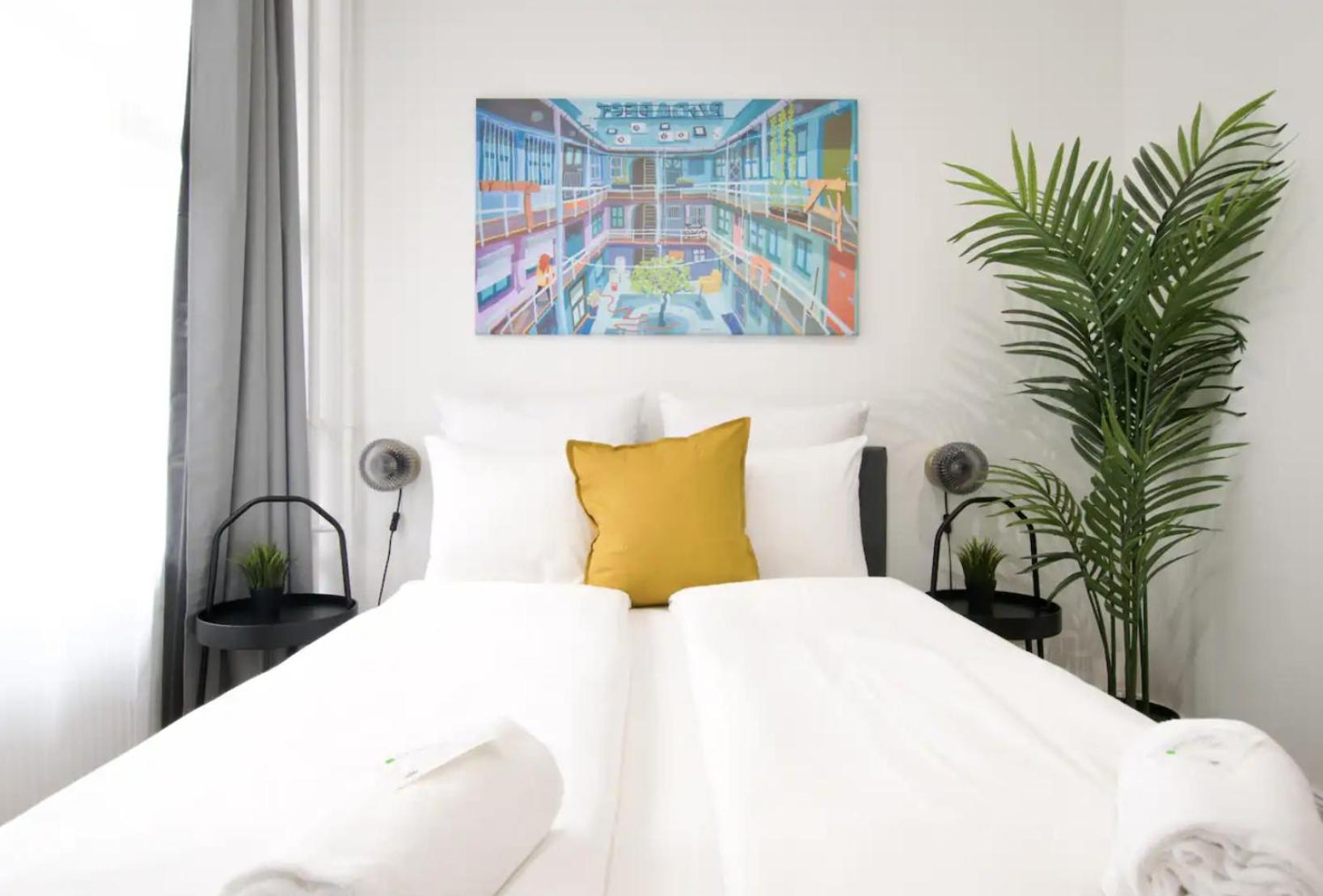 Budapest Vacations - Studio Apartments by Hi5- Apartment in Downtown - Property Image 1