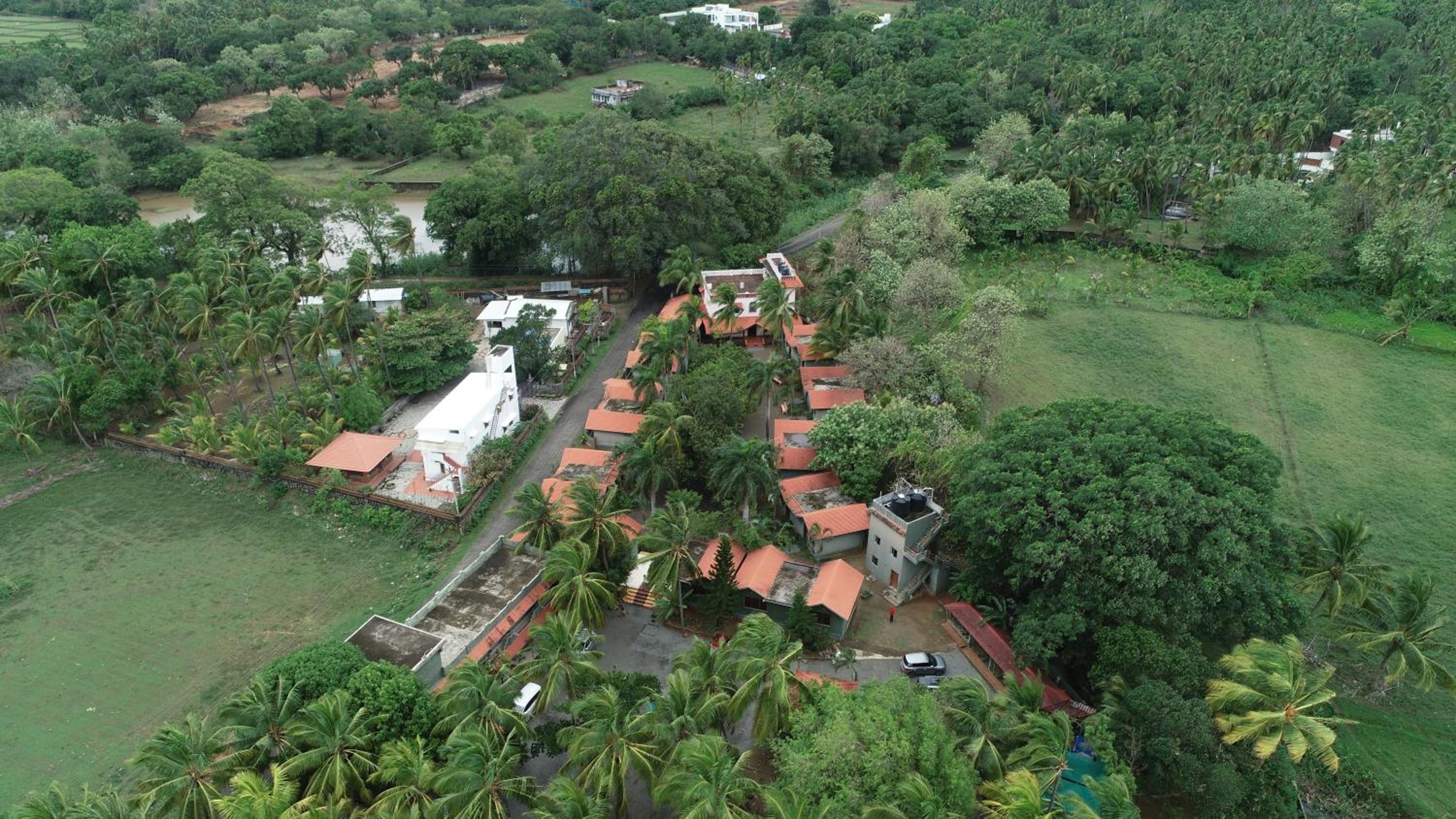 Kuttralam Resorts