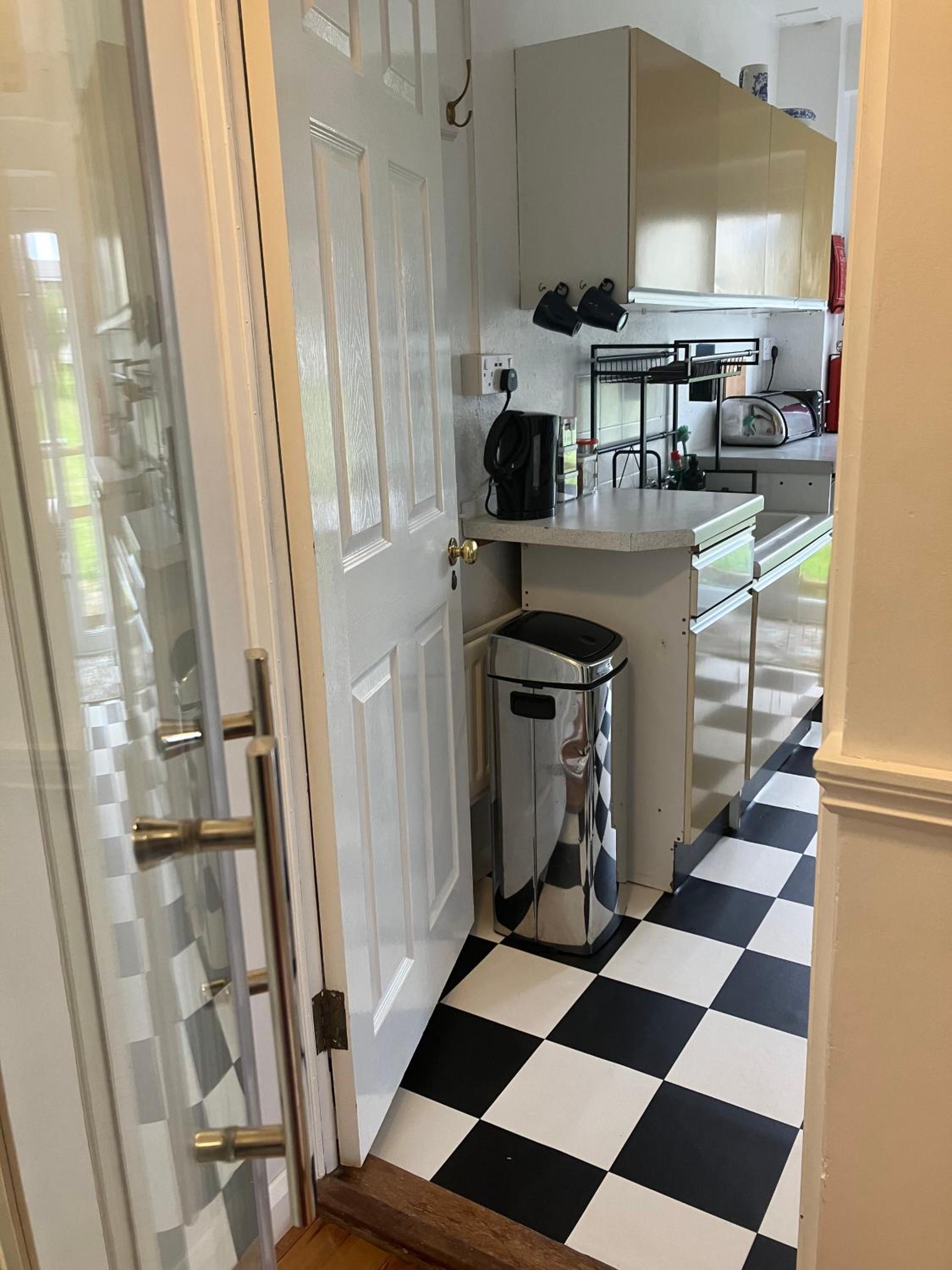 Bude Vacations - The Highborough Bedsit - Property Image 10