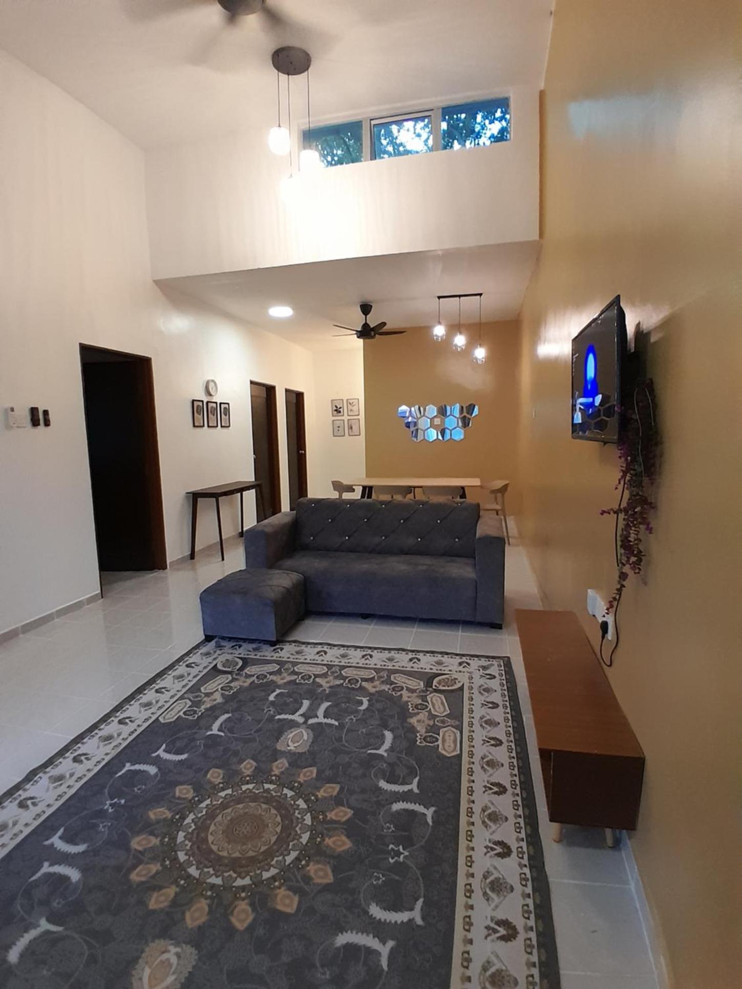 Khayla Homestay