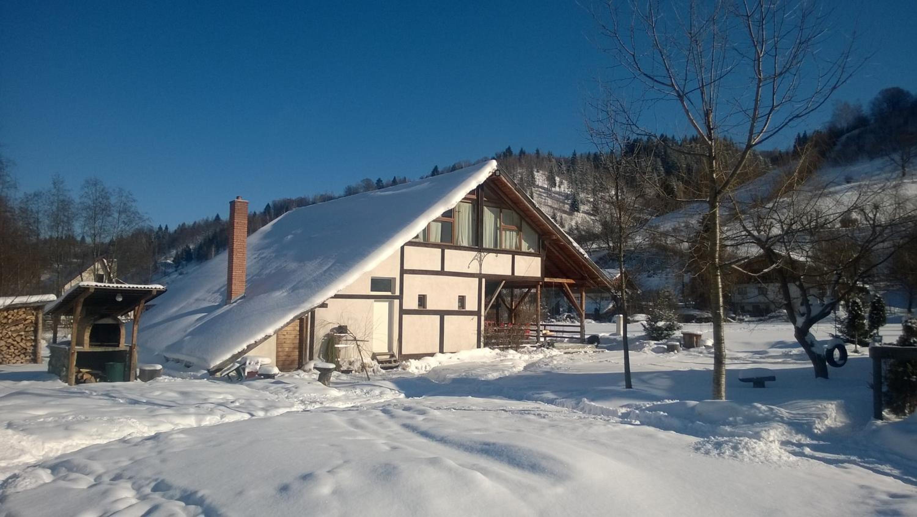 Casa Moeciu Family view 2