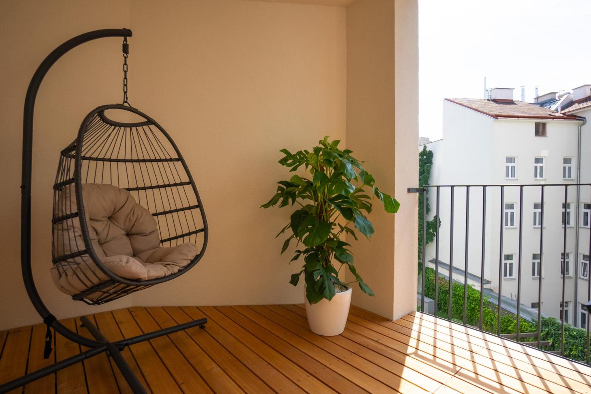 Bright stylish apartment with a huge terrace in a top location