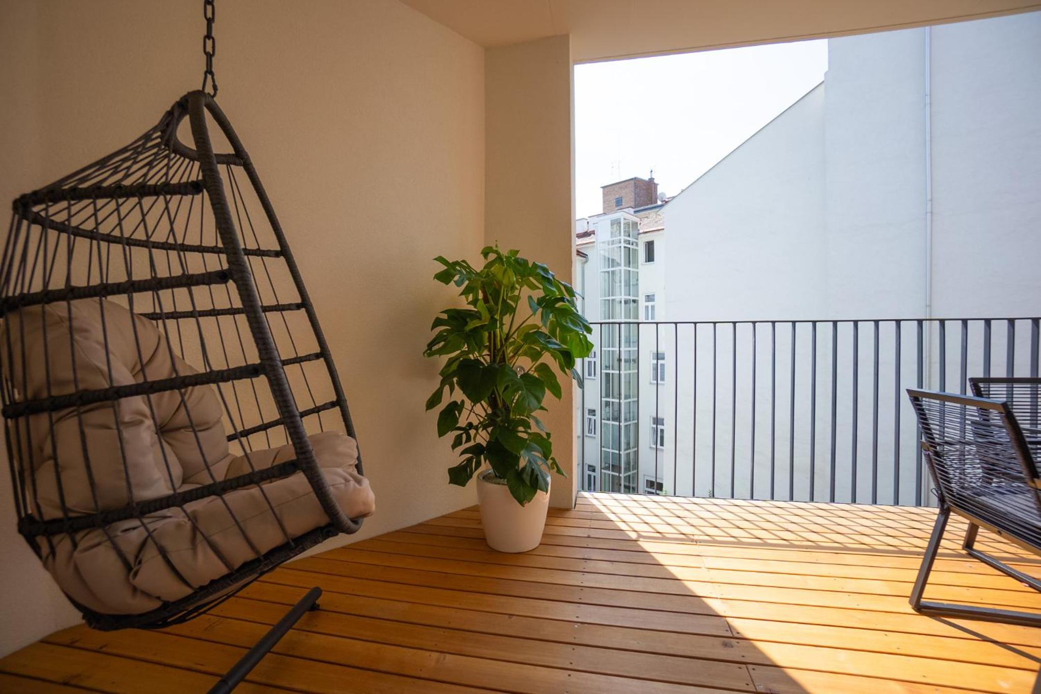 Bright stylish apartment with a huge terrace in a top location