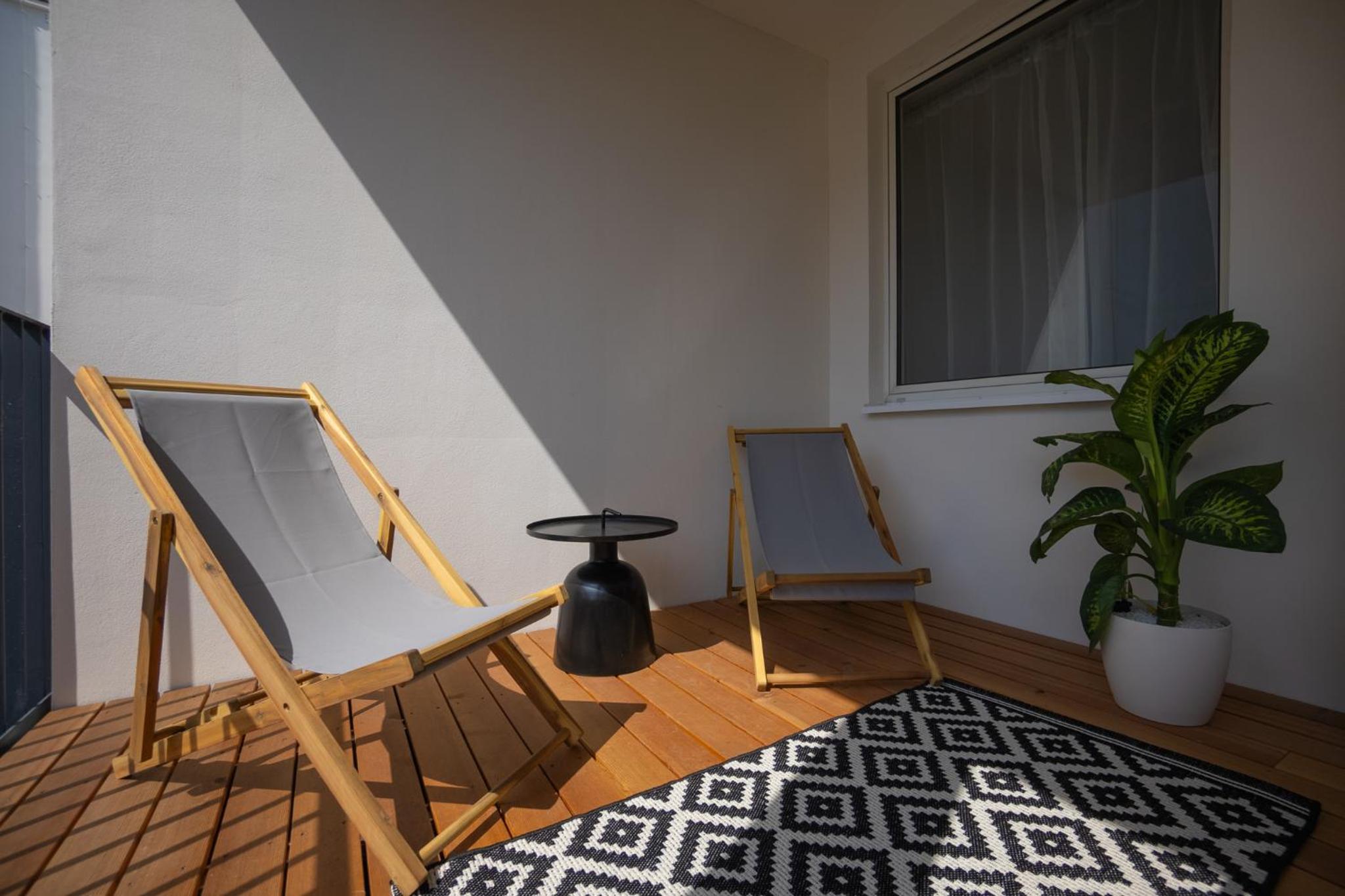 Bright stylish apartment with a huge terrace in a top location