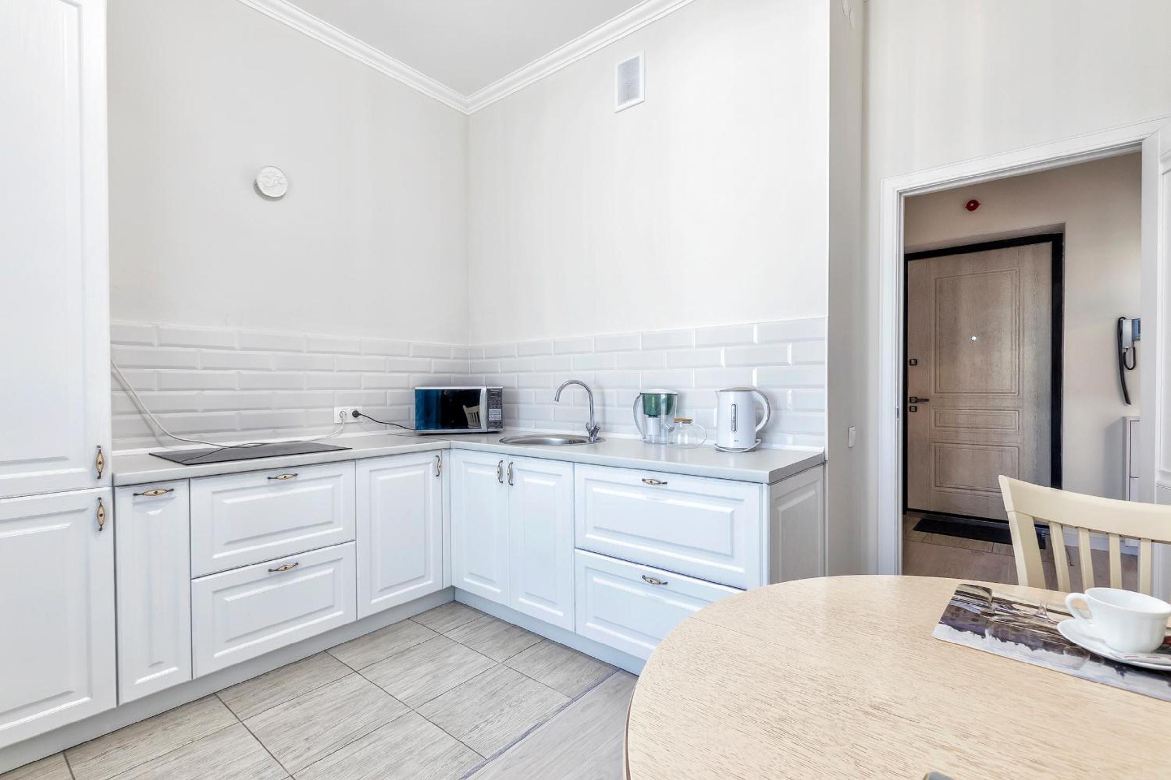 RAISSON A-HOTEL245 KHAN SHATyR view 3