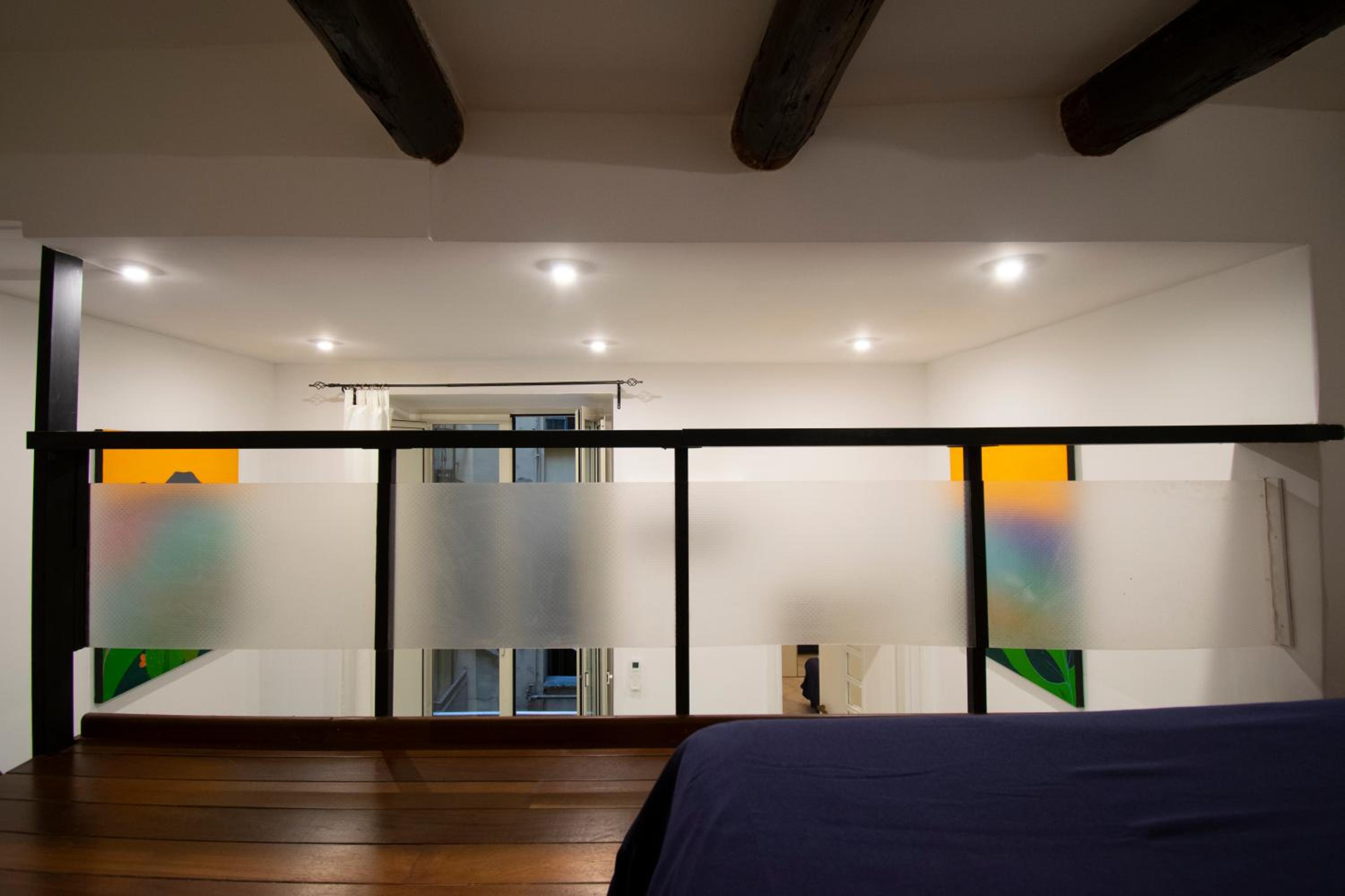 Tom apartments