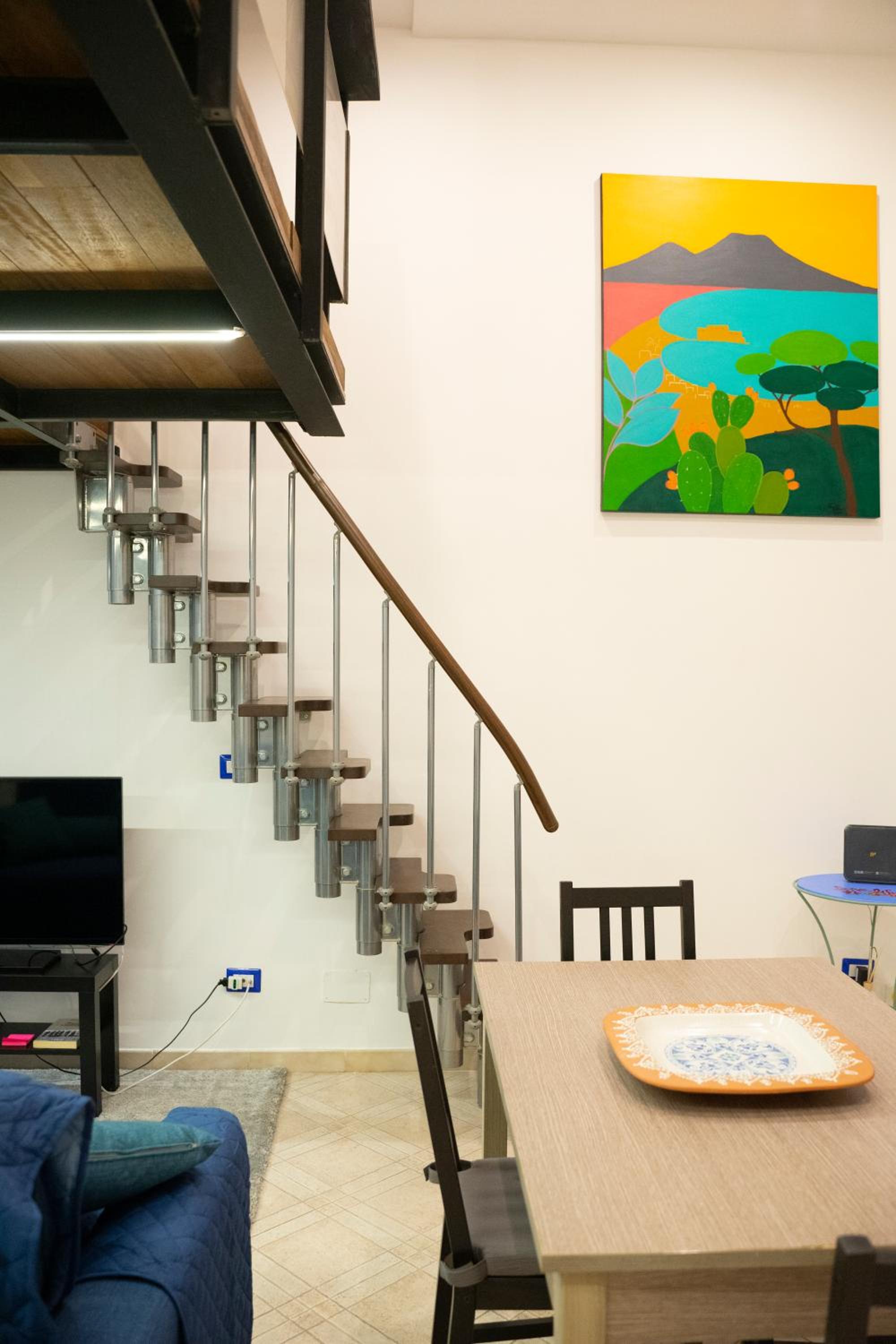 Tom apartments