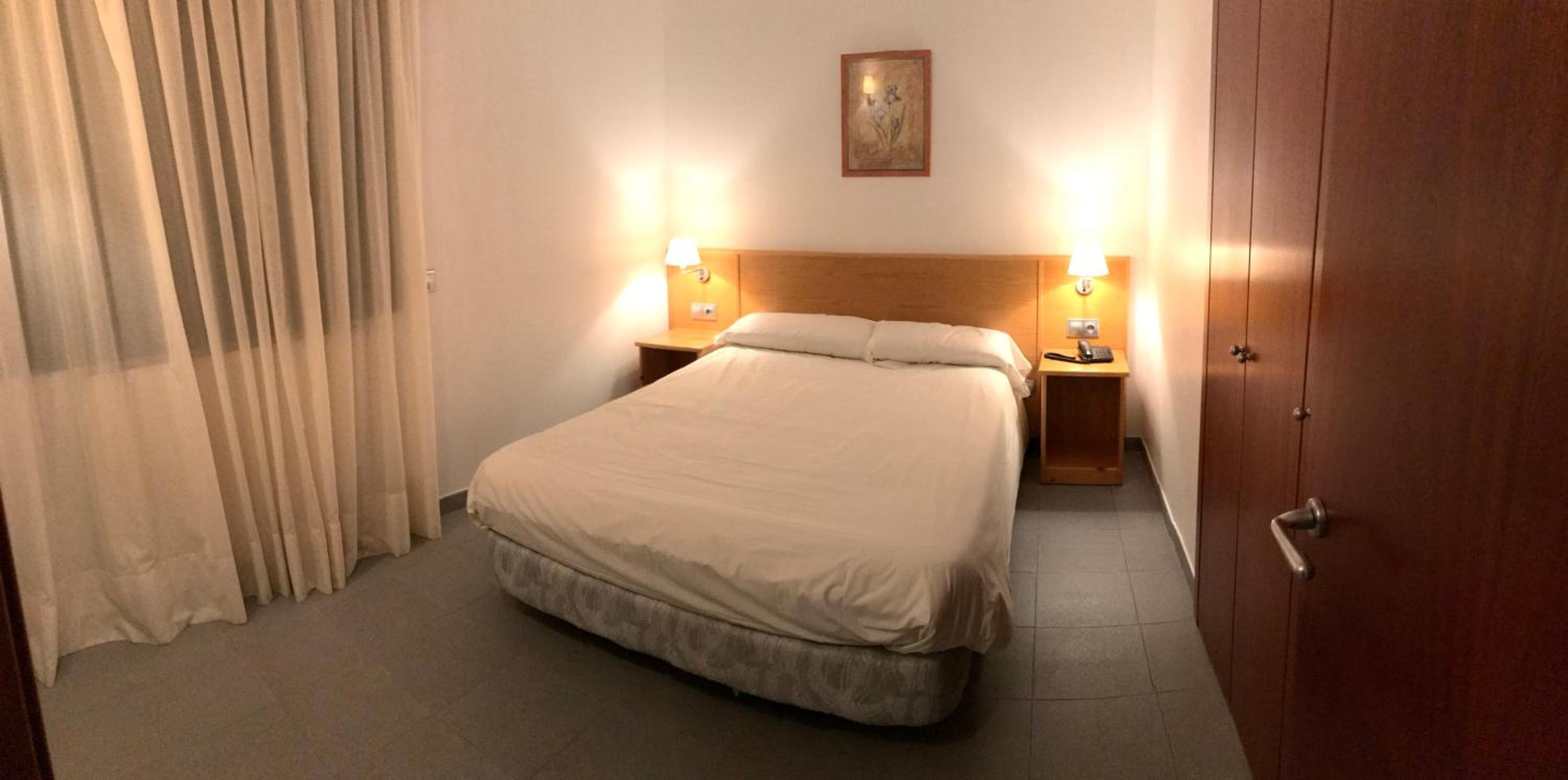 Apartamentos Turísticos Roc Del Castell