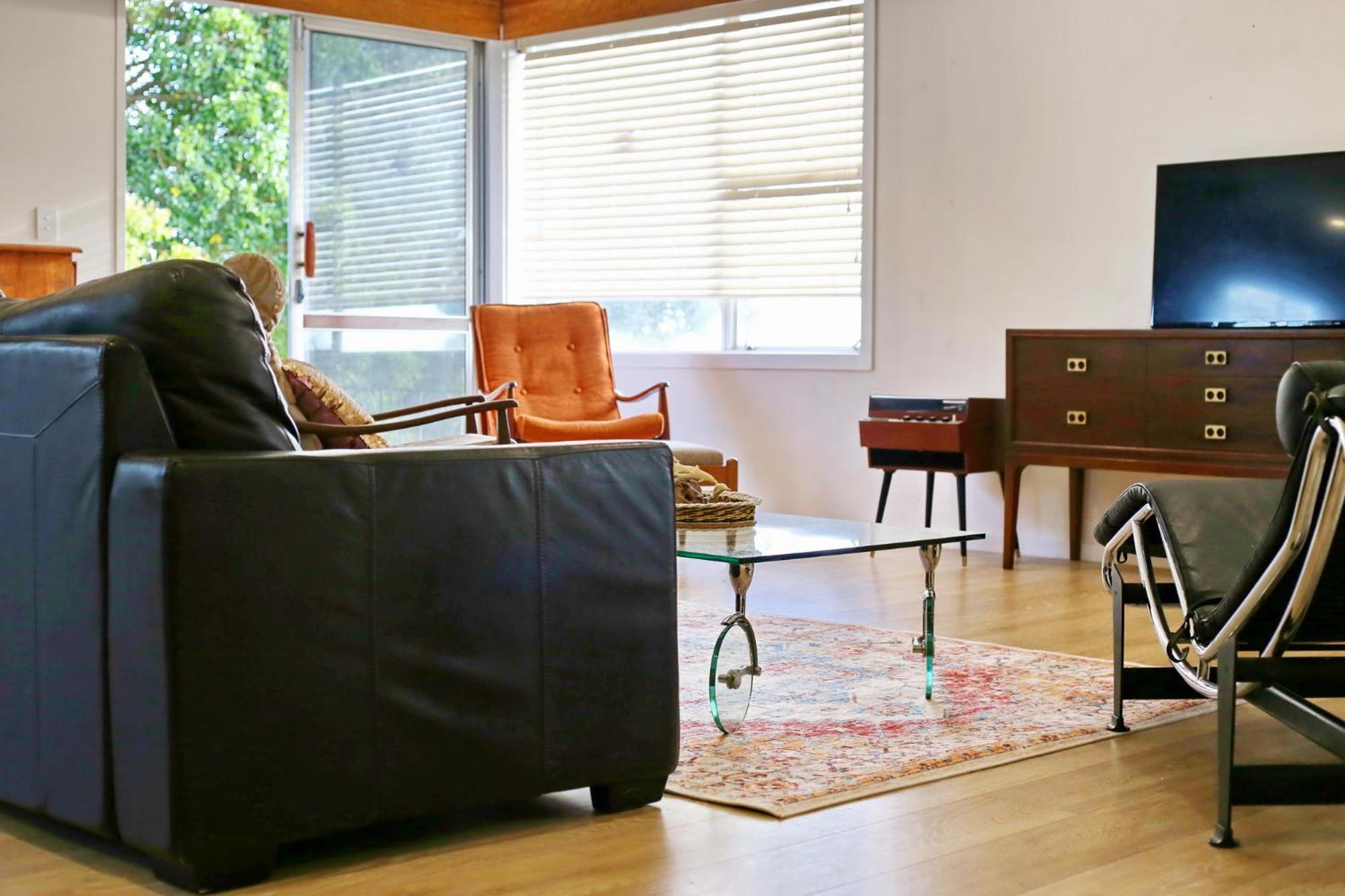 Big family house Easy to Airport