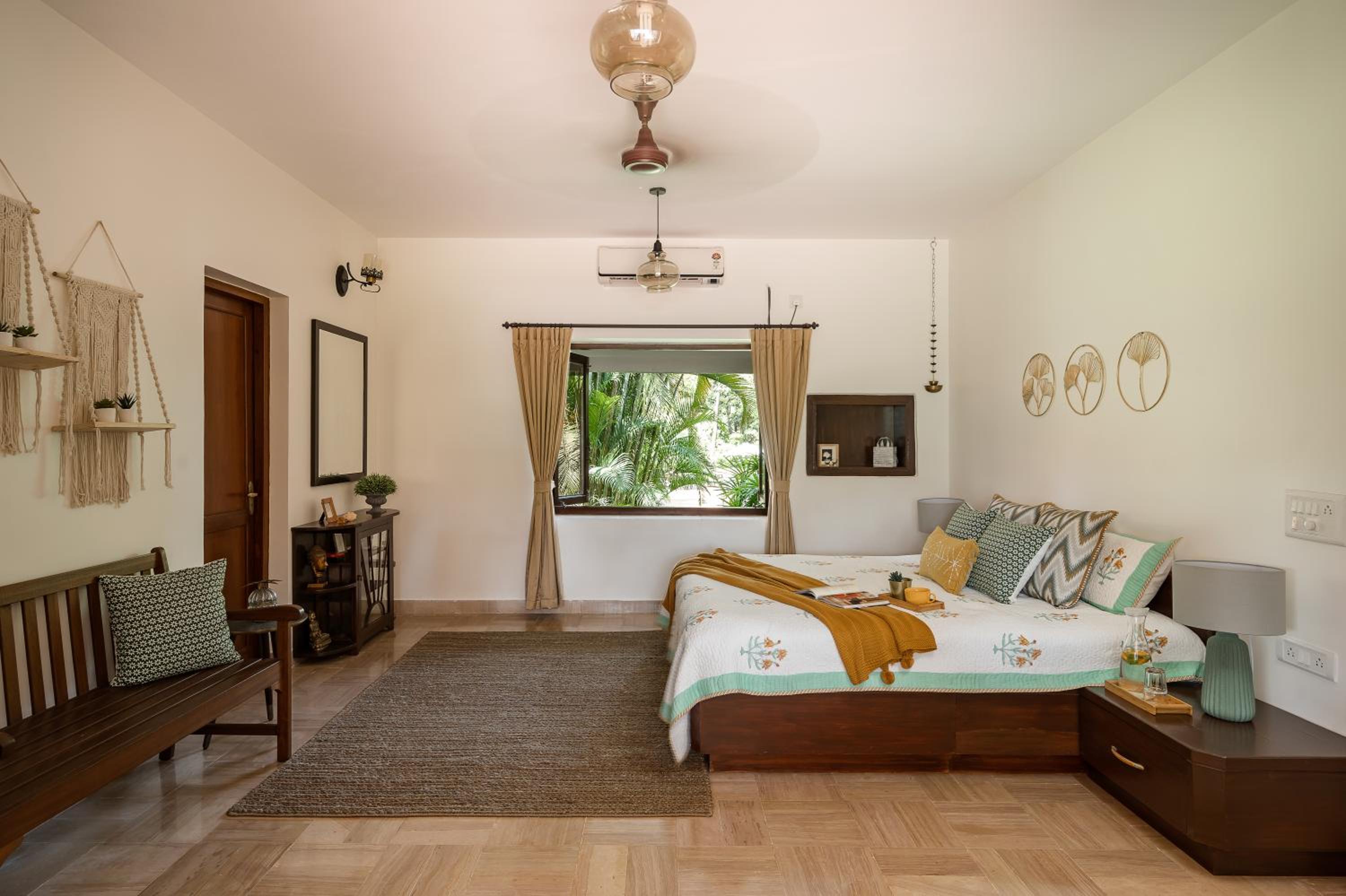 LohonoStays Waves Villa view 3